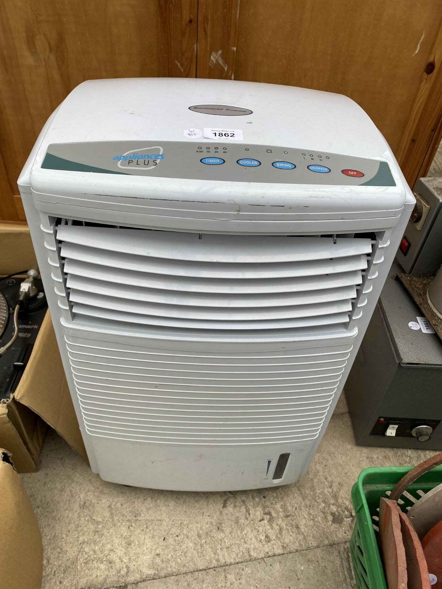 AN APPLIANCES PLUS AIR CONDITIONER