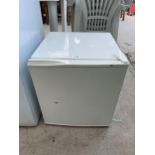 A WHITE LG COUNTER TOP FRIDGE