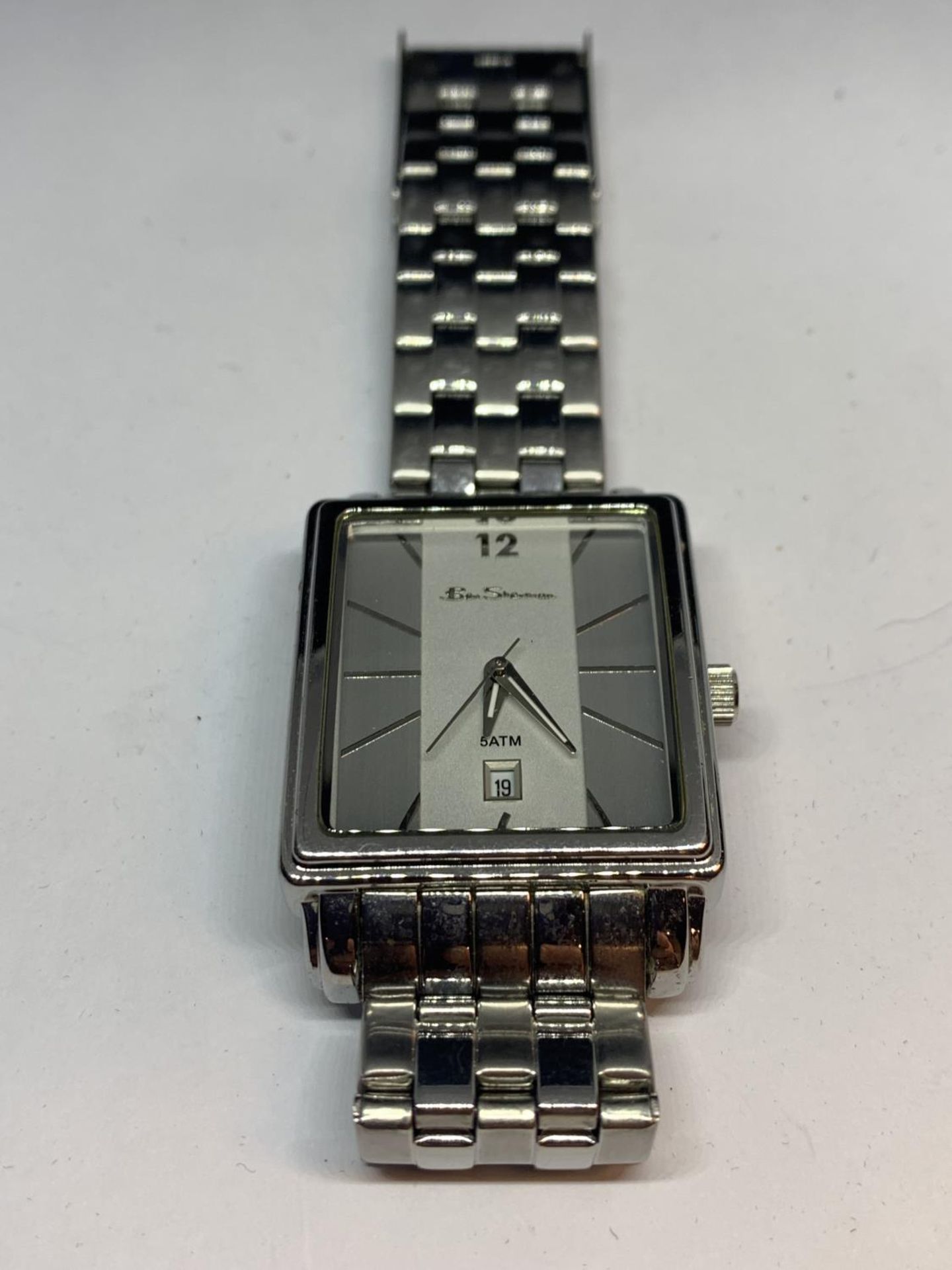 A BEN SHERMAN WRSIT WATCH SEEN WORKING BUT NO WARRANTY - Image 3 of 3