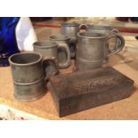 AN AMOUNT OF PEWTER ITEMS TO INCLUDE TANKARDS AND AN ENGRAVED BOX