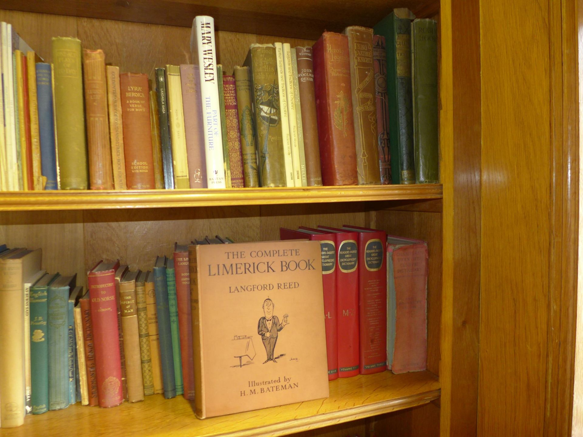 EIGHTY TWO BOOKS TO INCLUDE THE COMPLETE LIMERICK BOOK BY LANGFORD REED, POETRY, NORSE MYTHS ETC - Image 3 of 3