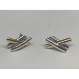 A PAIR OF 9CT WHITE AND YELLOW GOLD EARRINGS