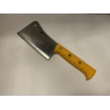 A BUTCHERS MEAT CLEAVER