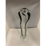 A HEAVY ART GLASS VASE HEIGHT 19 INCHES/45CM