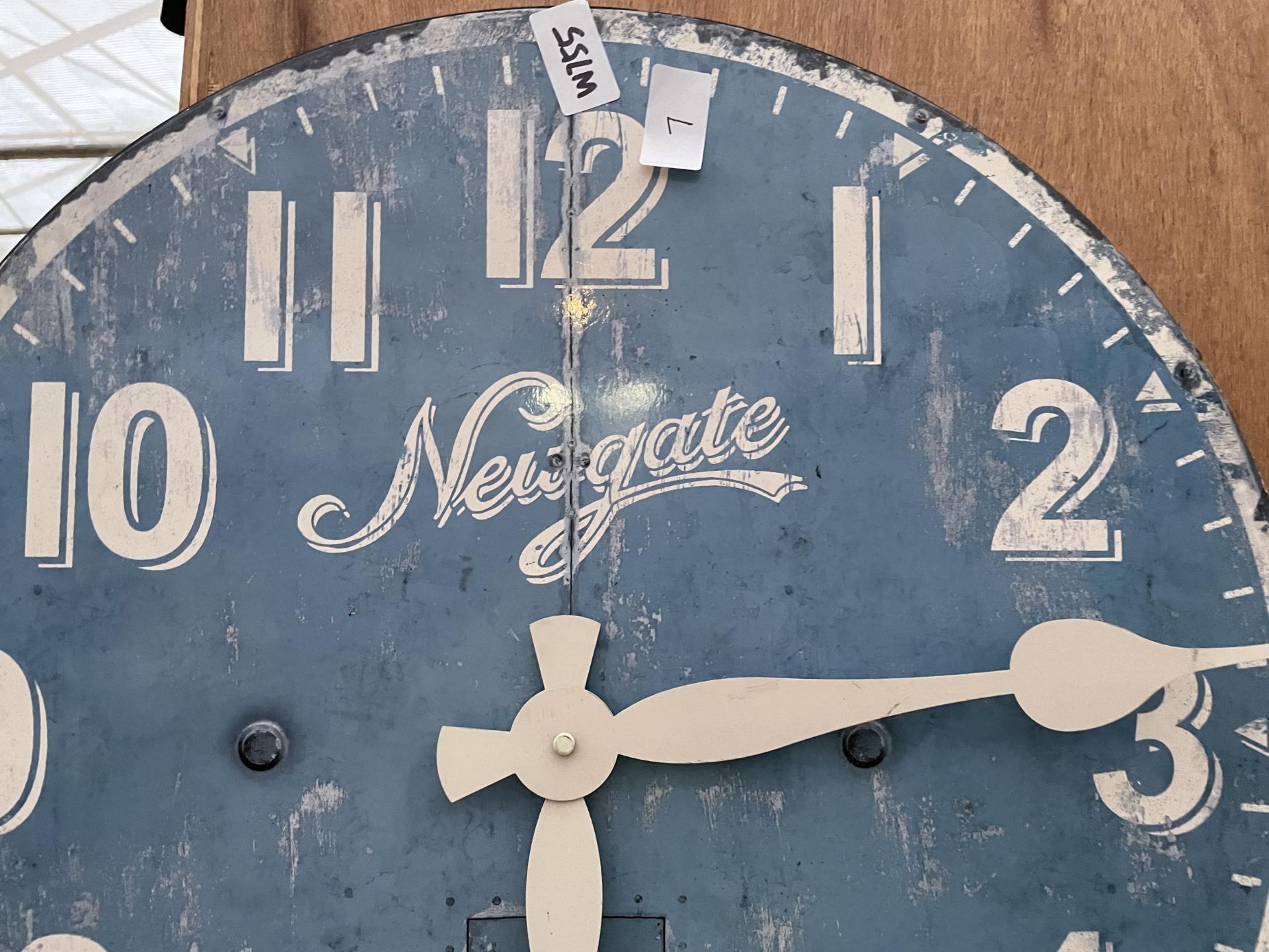 A VINTAGE STYLE WALL CLOCK - Image 2 of 2