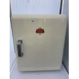 A CREAM STELLA LEUVEN COUNTER TOP FRIDGE