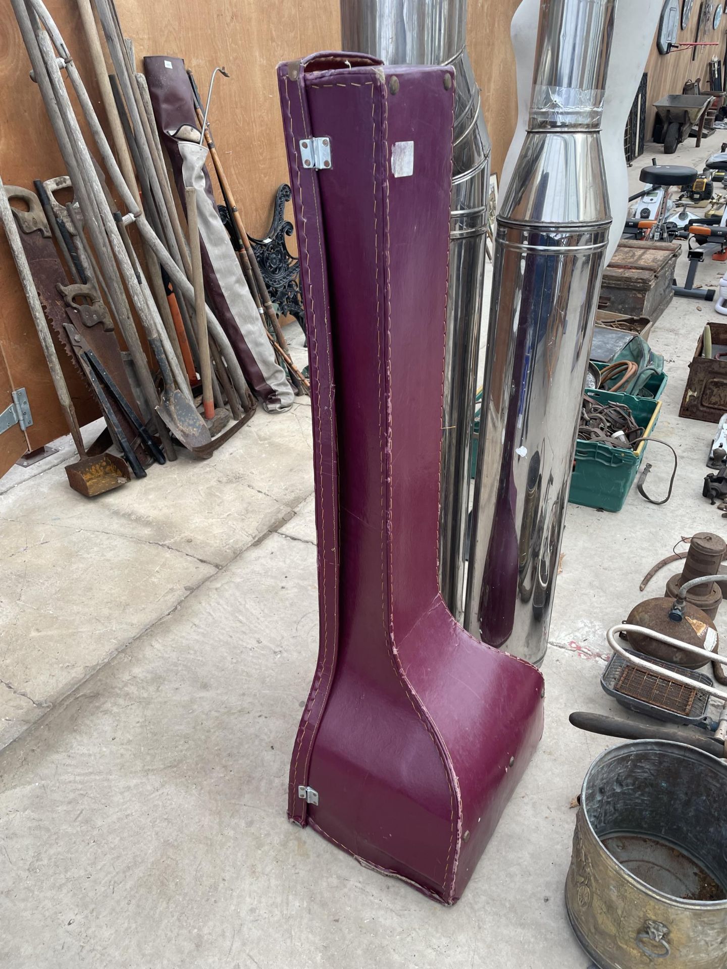 A LARGE PURPLE INSTRUMENT CASE - Image 2 of 4