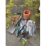 A QUANTITY OF TOOLS AND SUNDRIES TO INCLUDE SPADE, SAW, BALER TWINE, CABLE TIES ETC