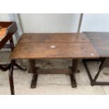 AN ELM REFECTORY STYLE TABLE, 30 X 18"