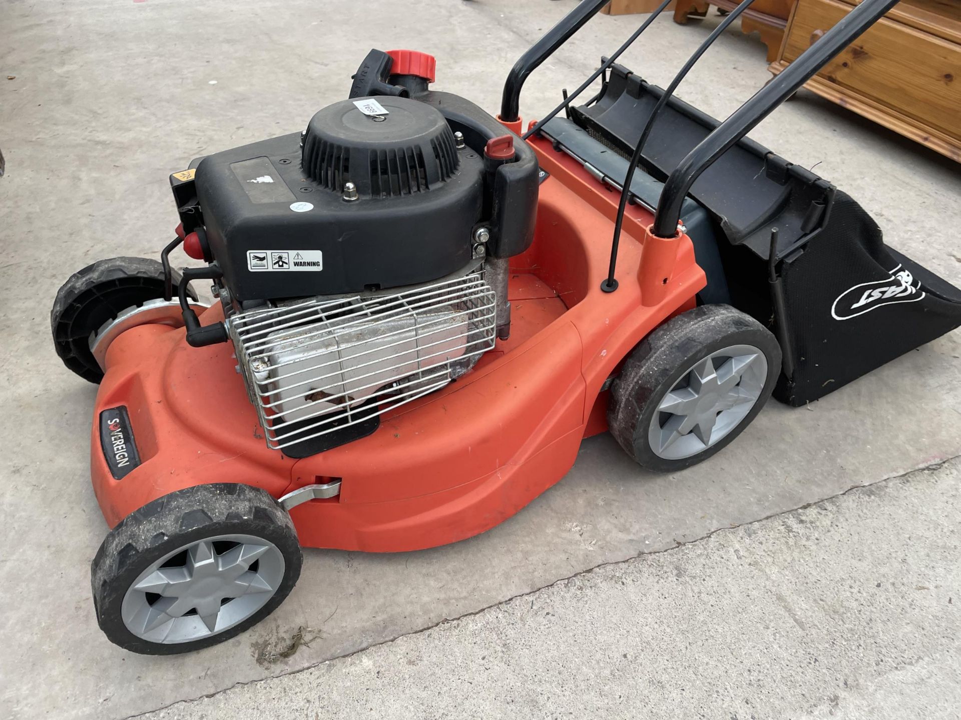 A SOVEREIGN PETROL ENGINE LAWN MOWER - Image 3 of 3