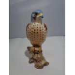 A BESWICK CERAMIC MODEL OF A KESTREL MODEL 2316