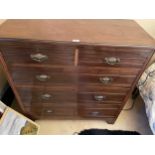AN EARLY 20TH CENTURY MAHOGANY CHEST OF TWO SHORT AND THREE LONG DRAWERS W:107CM D:51CM H:107CM