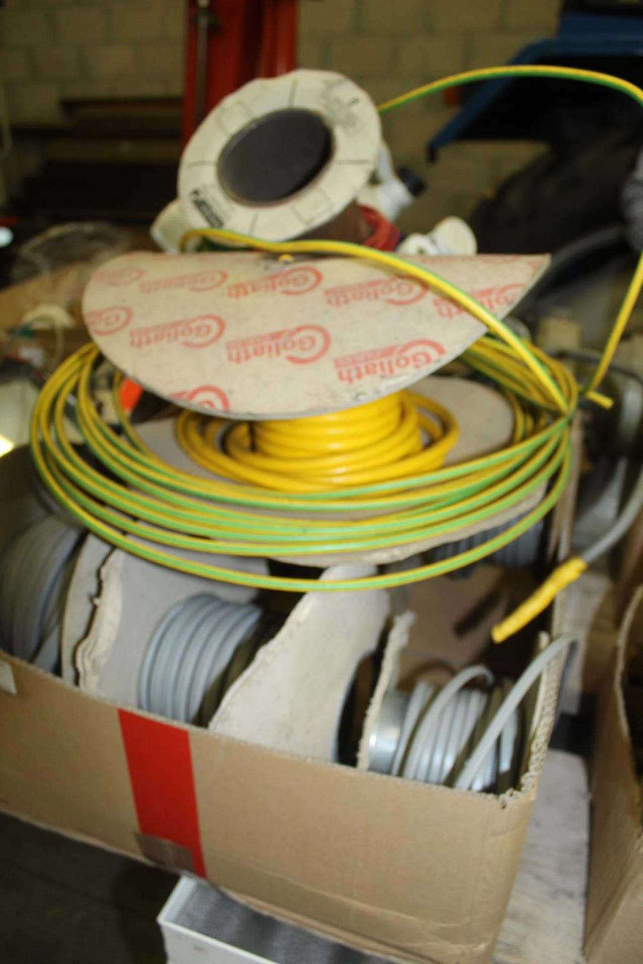 SEVEN PART REELS OF ELECTRIC CABLE AND FURTHER CABLE - Image 3 of 3