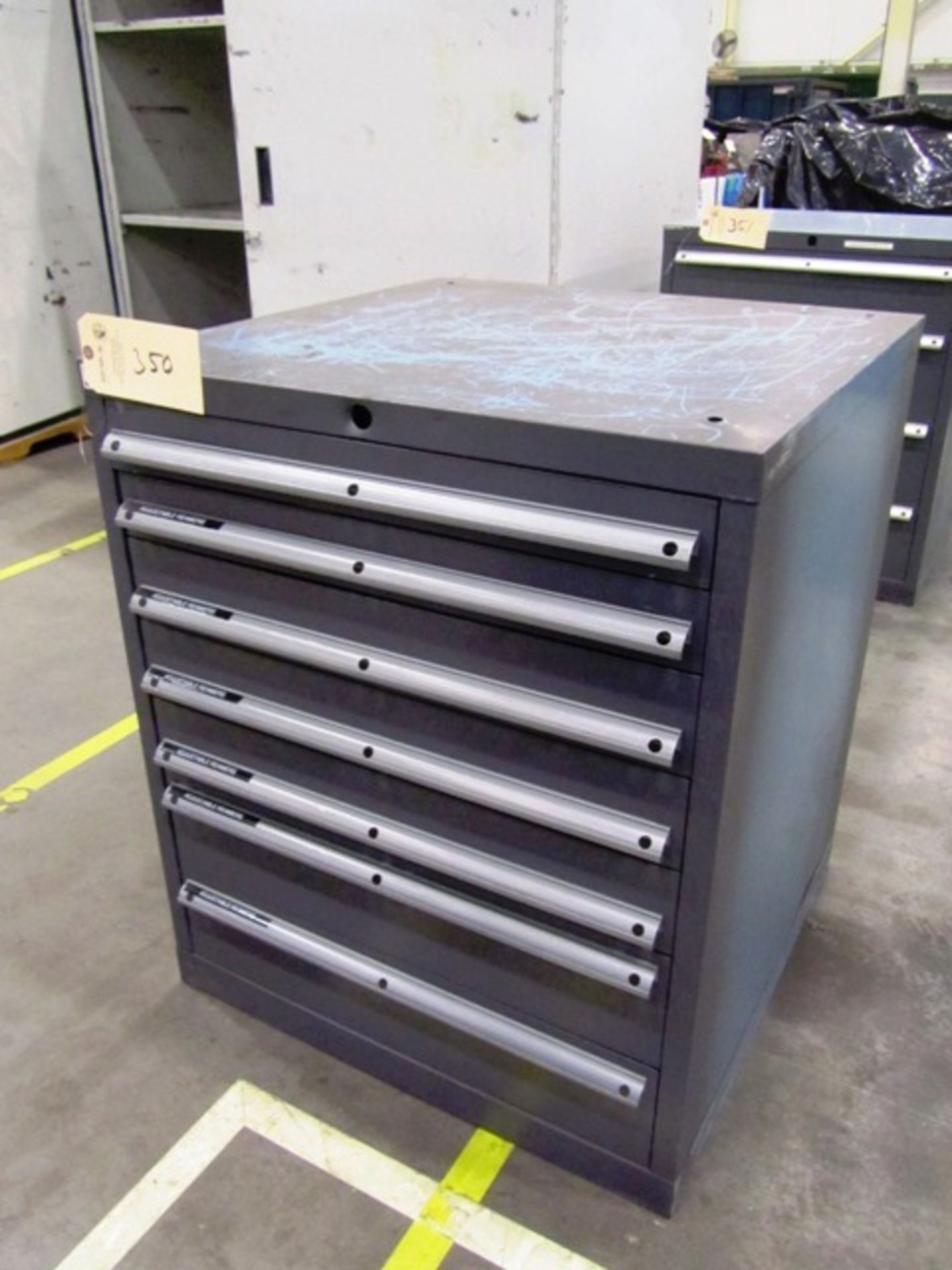 Lista 7 Drawer Vertical Tool Cabinet