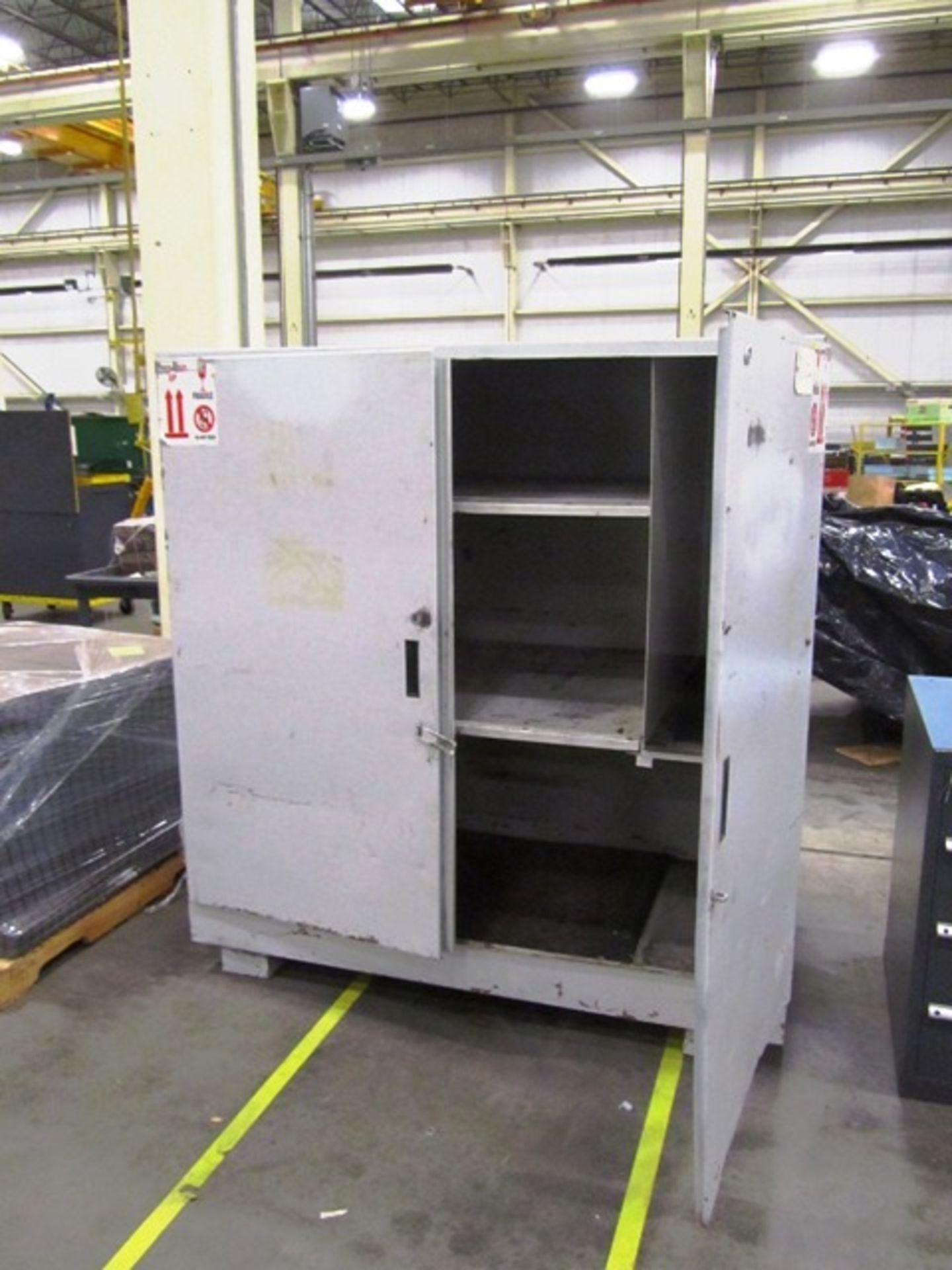 2 Door Heavy Duty Storage Cabinet