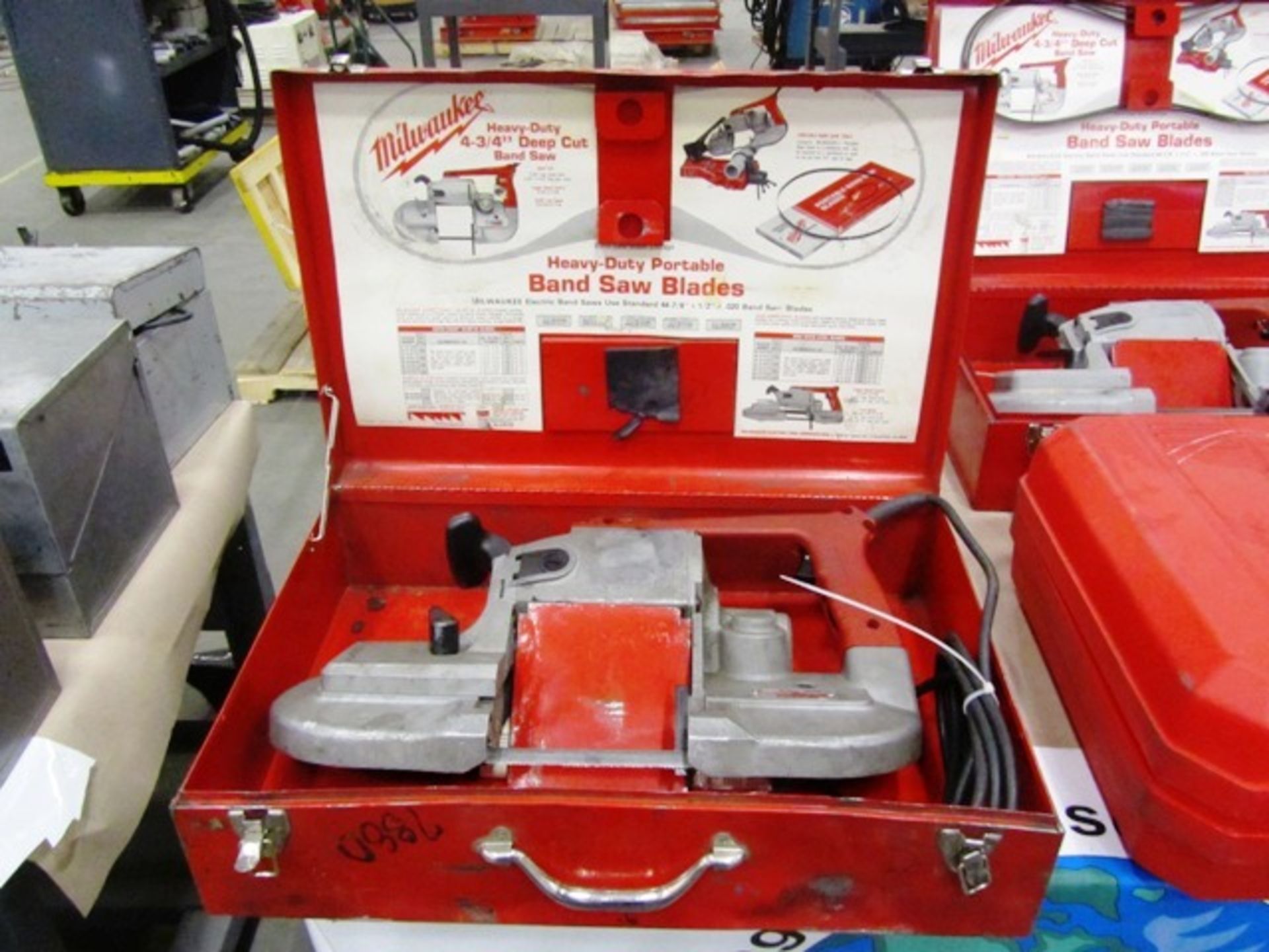 Milwaukee Electric Portable Horizontal Band Saw