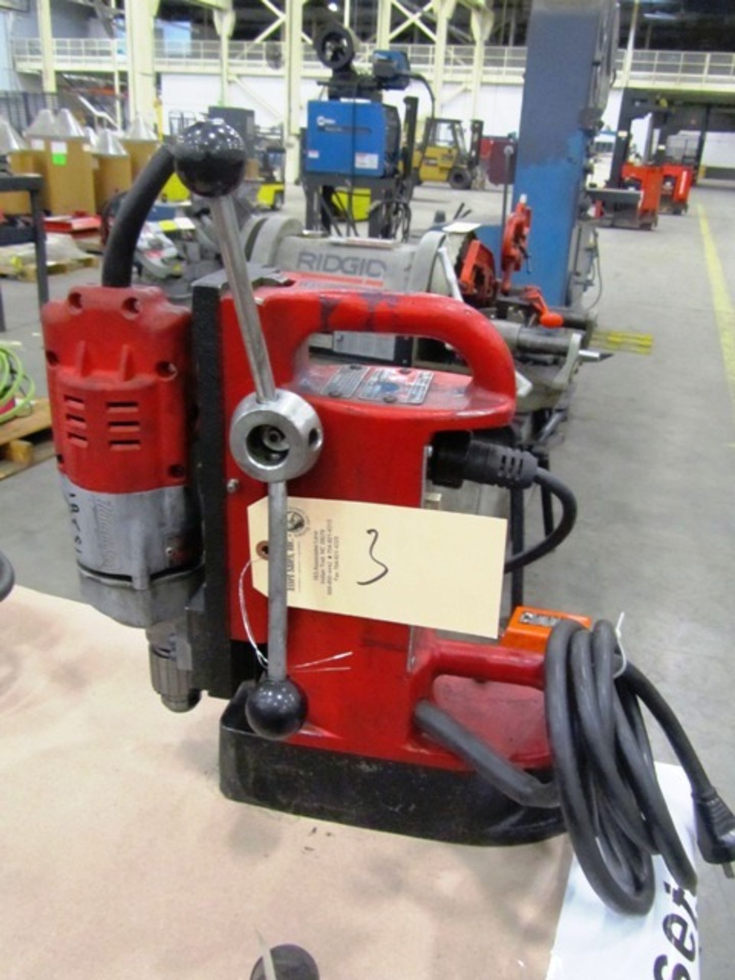 Milwaukee Magnetic Base Drill