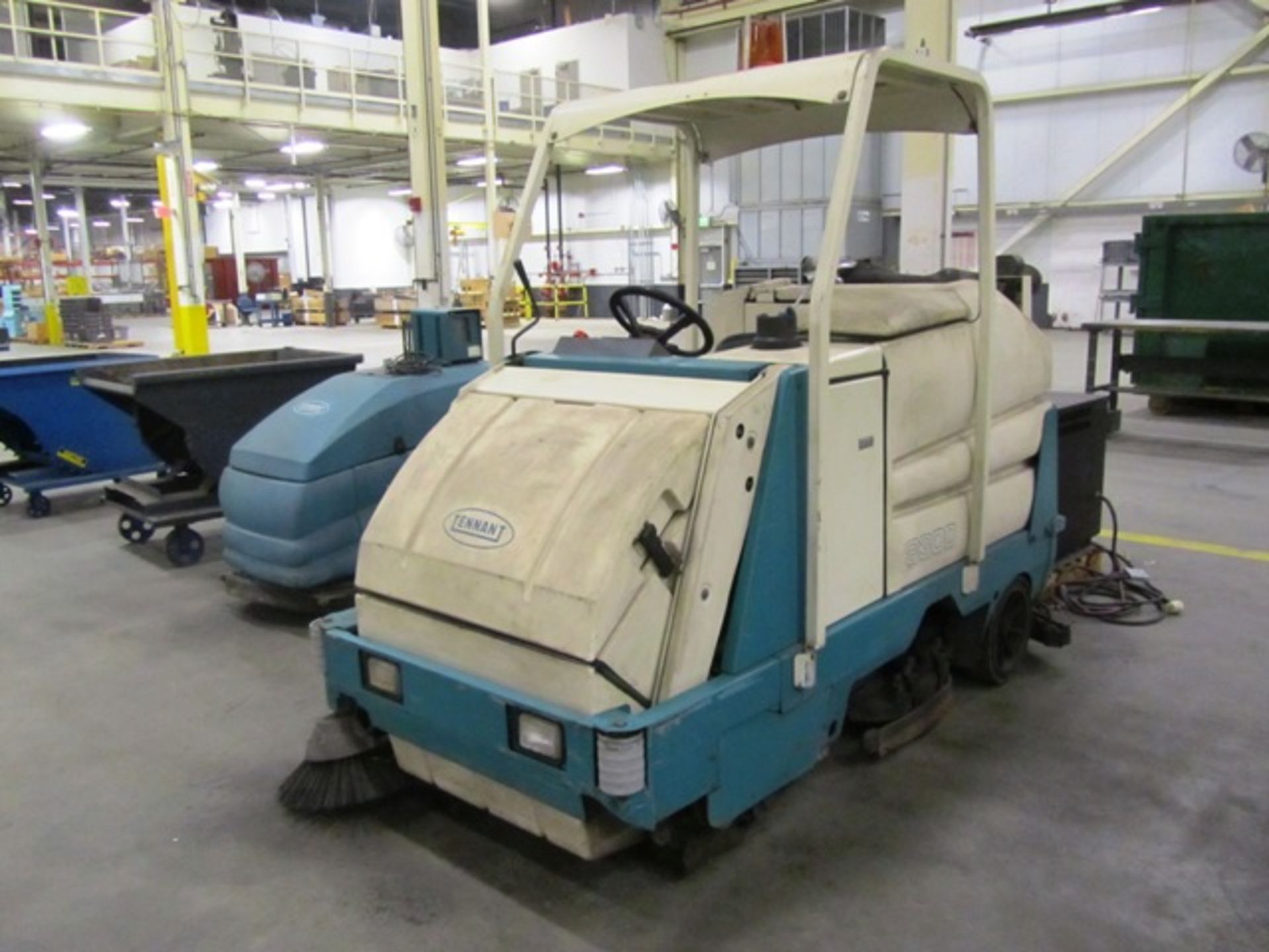 Tennant Model 8300 Sit Down Type Electric Floor Scrubber - Image 2 of 4