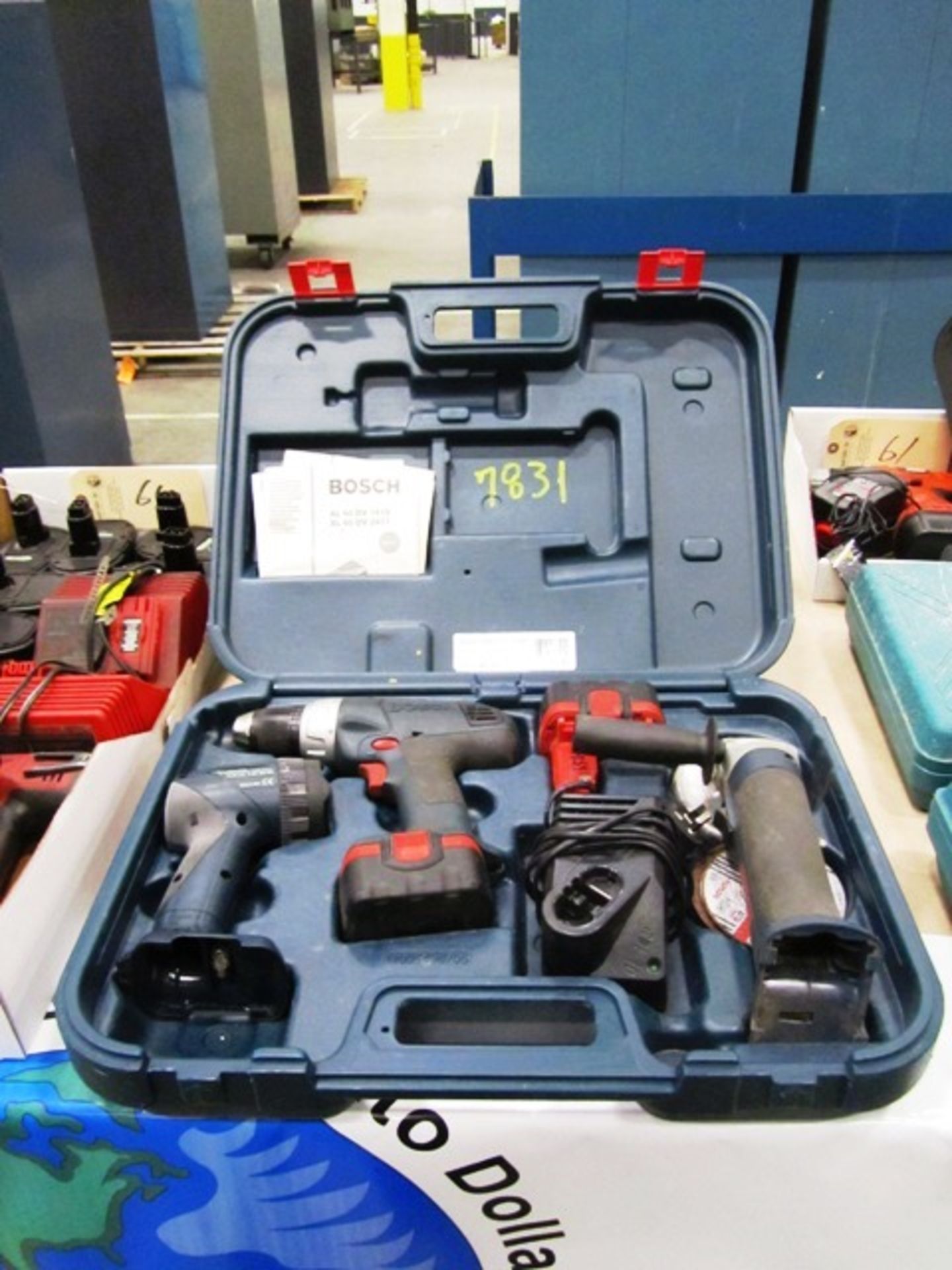 Bosch Cordless Drill, Grinder & Light Kit