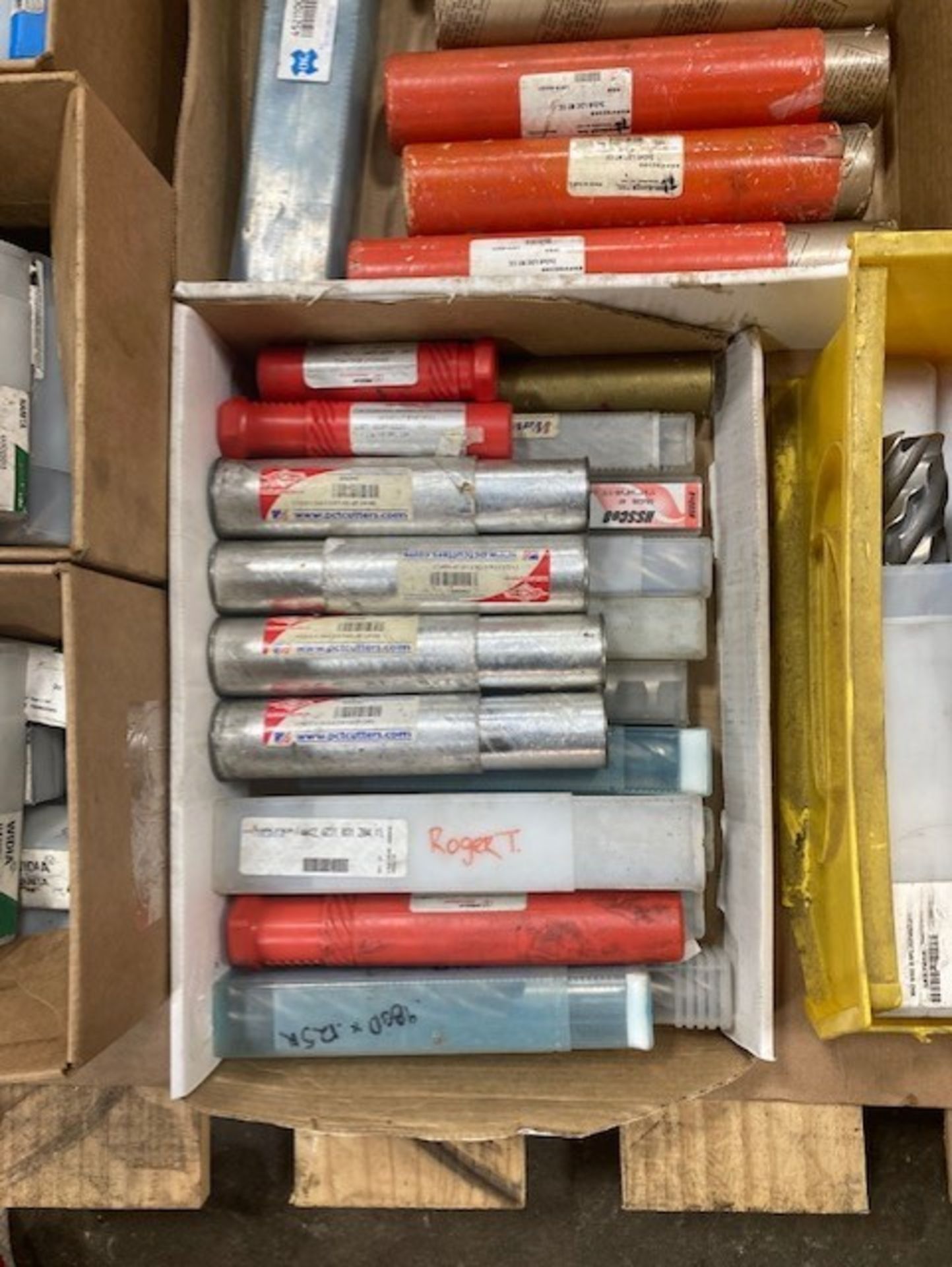 (1) Pallet of Approx (122) Assorted End Mills - Image 4 of 6