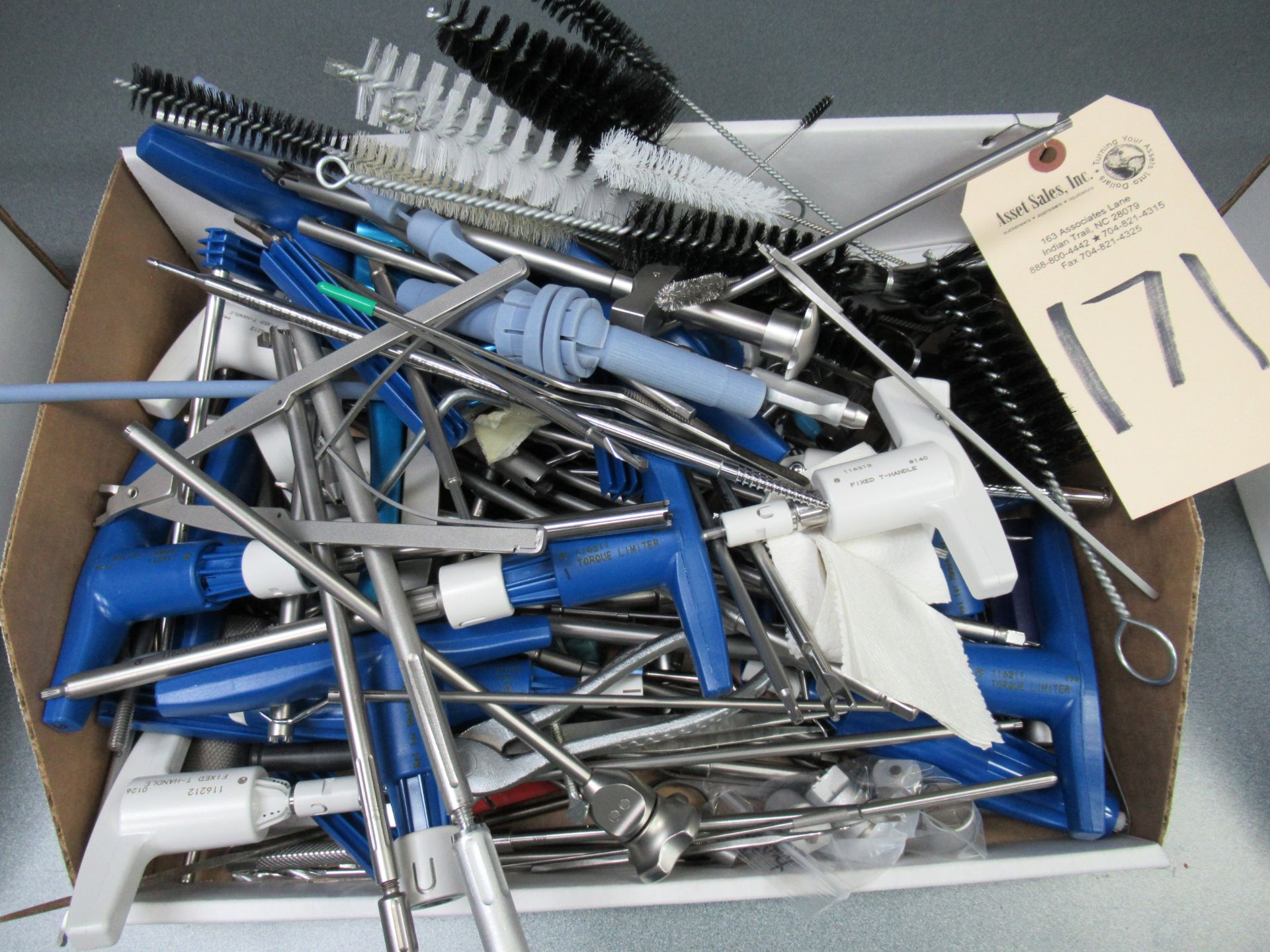 Assorted Medical / Laboratory Tools