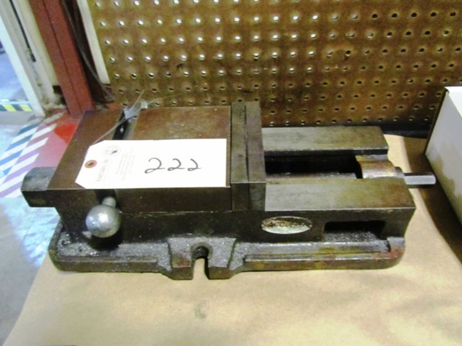 Accupro 6'' Milling Vise