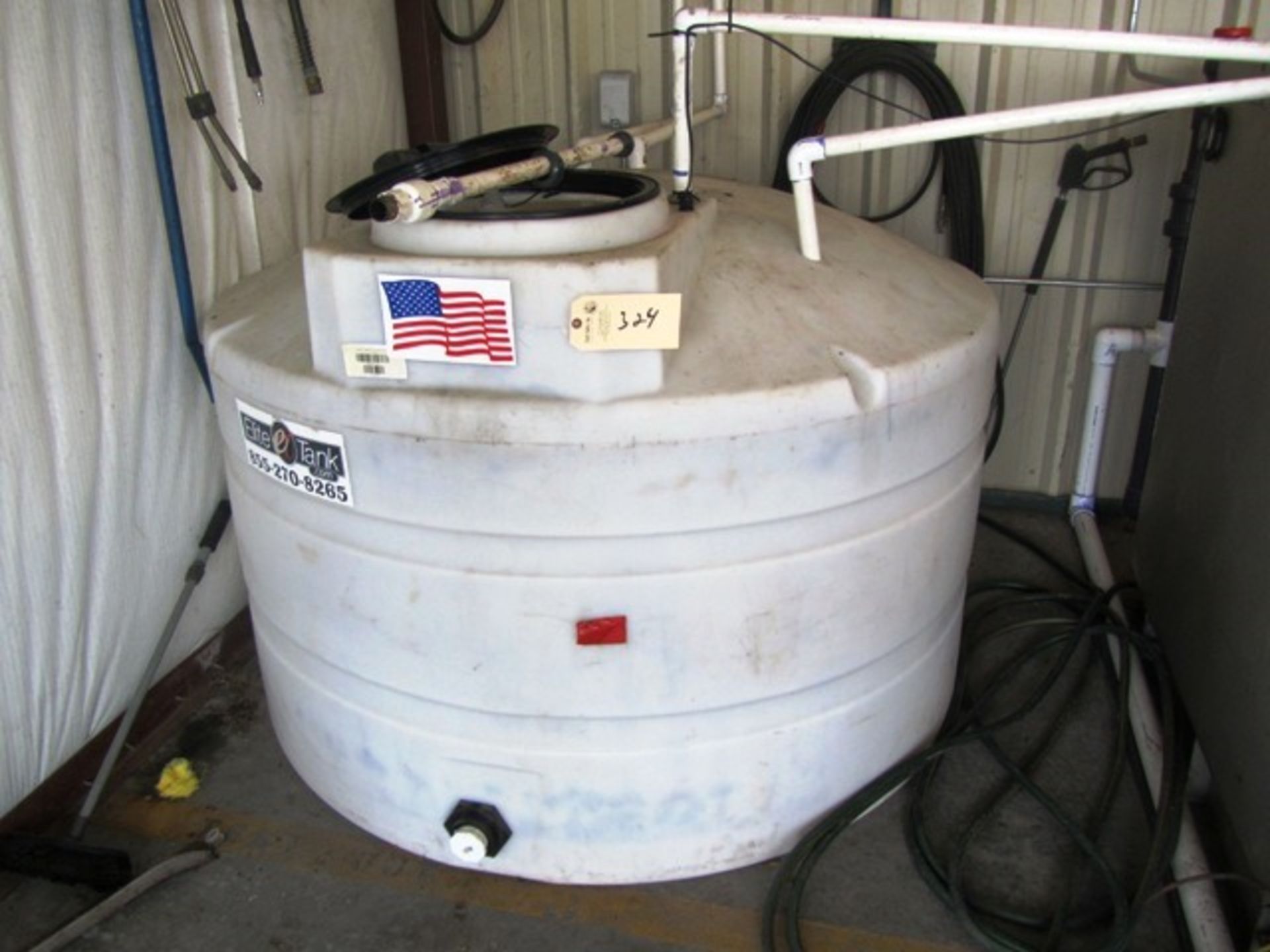 Elite 500 Gallon Plastic Holding Tank