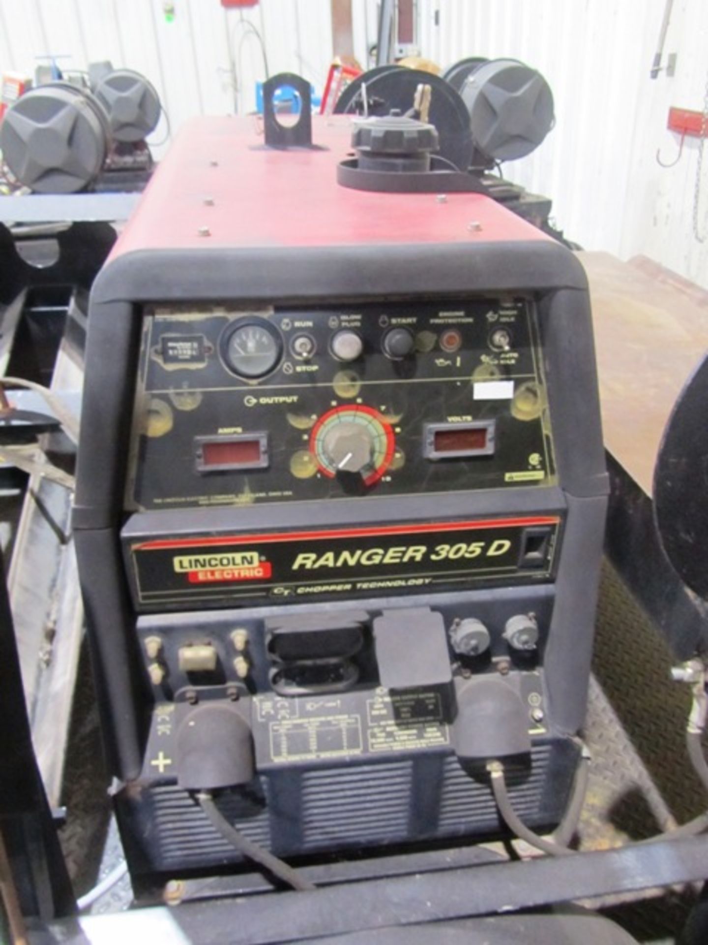 Lincoln Electric Ranger 305D 300 Amp Gas Welder on Trailer - Image 2 of 2