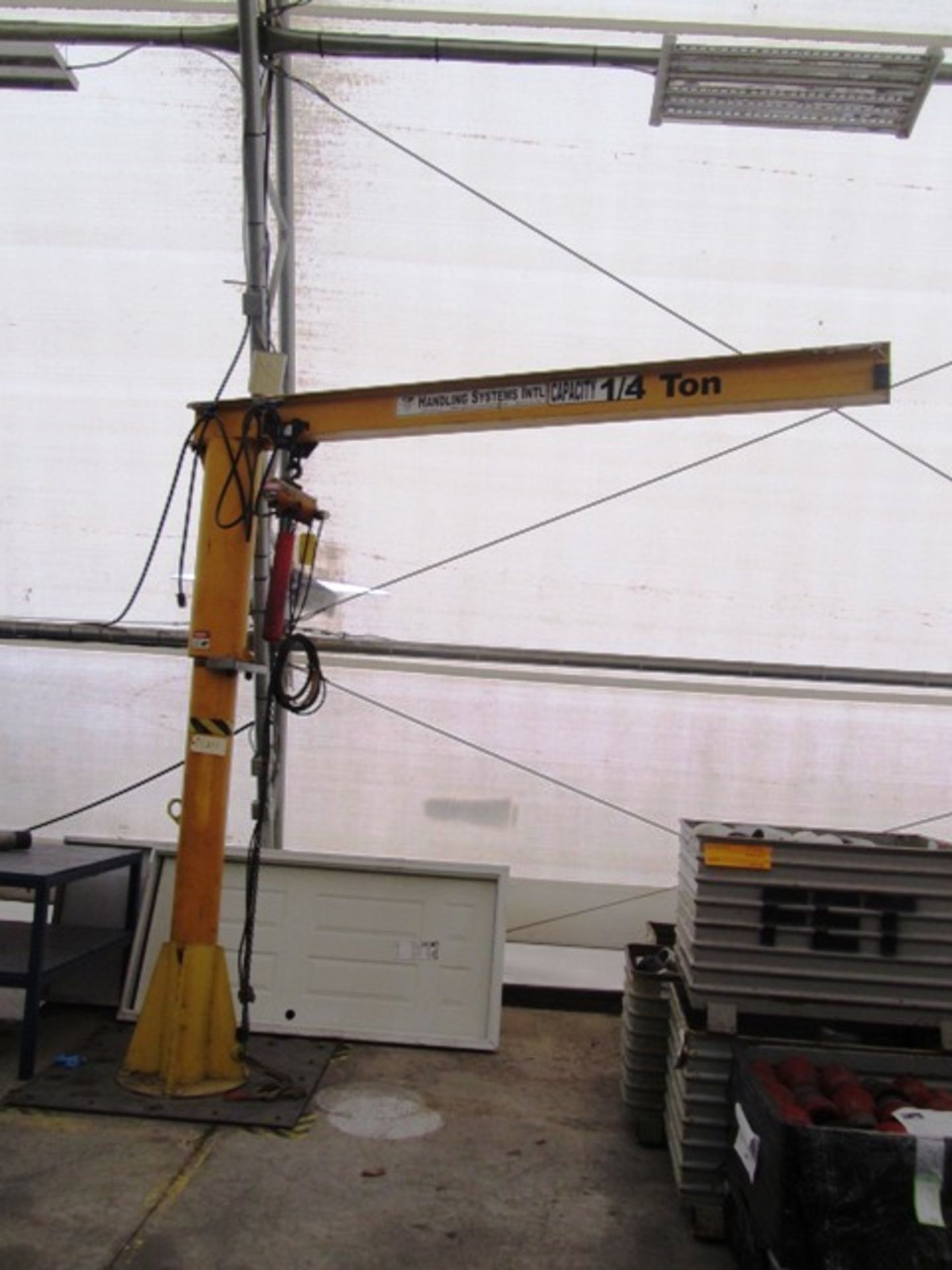 Handling Systems 1/4 Ton Capacity Free Standing Jib Crane