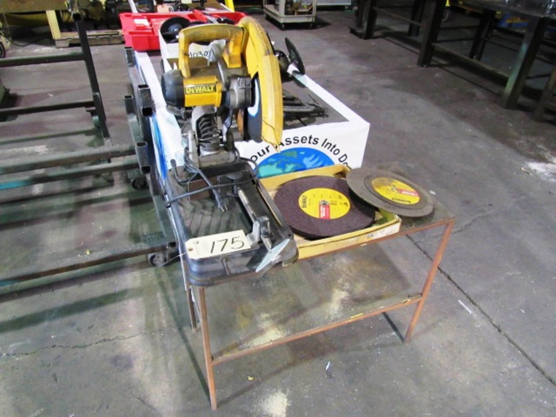 Dewalt 14'' Chop Saw & Table