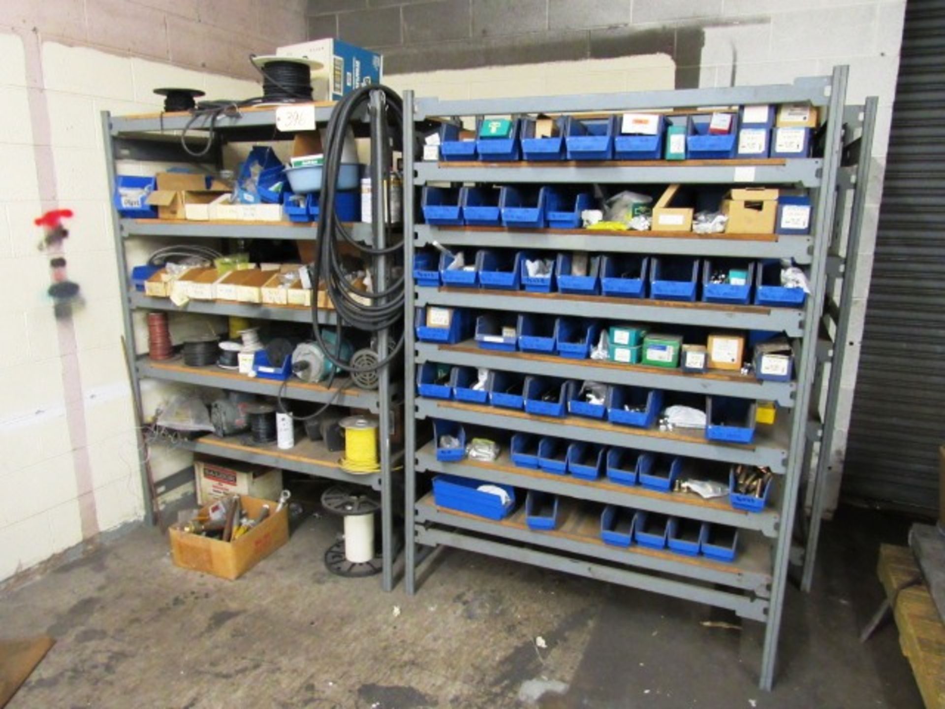 (3) Shelves with Nuts & Bolts & Wire