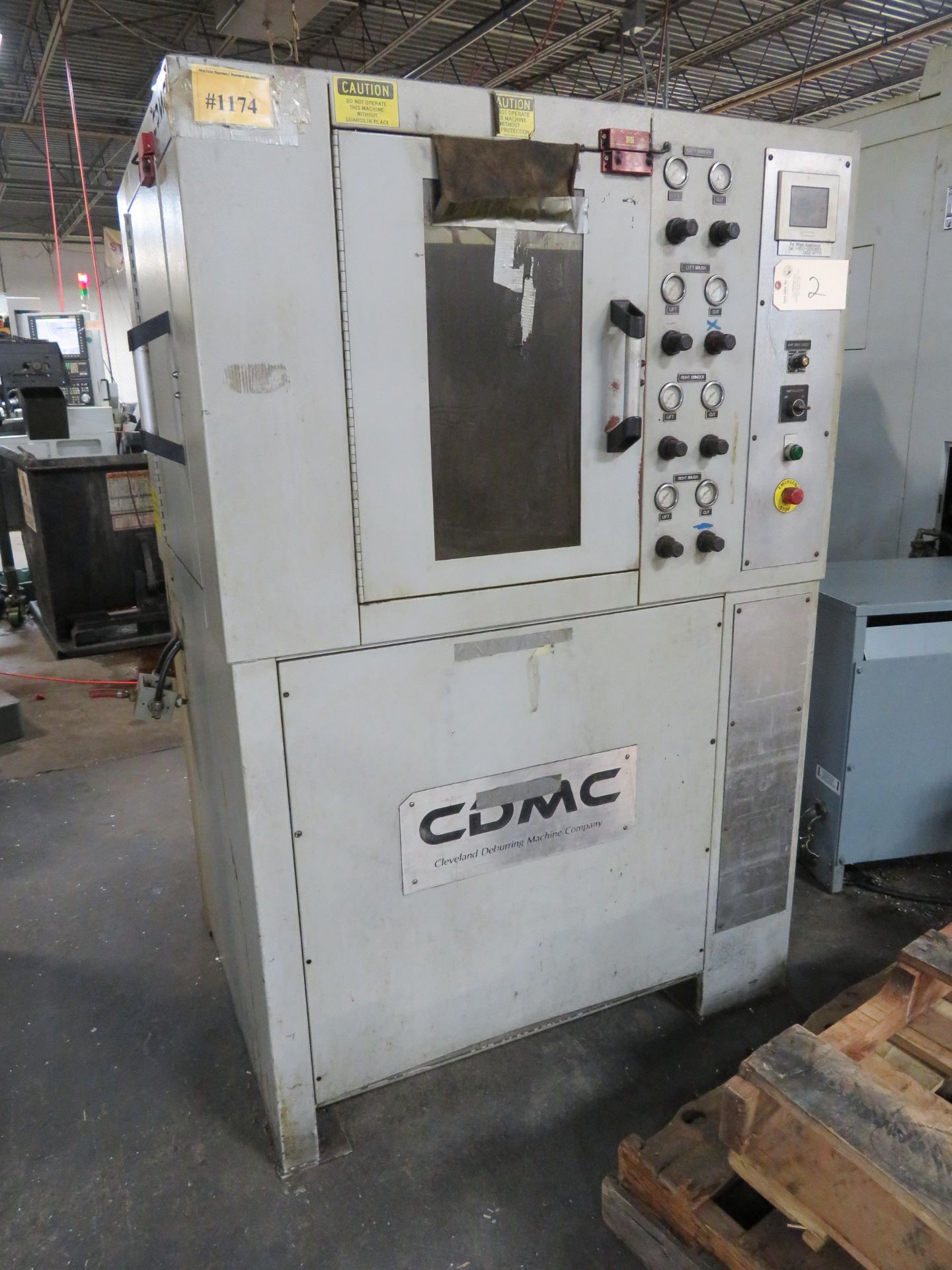 CDMC Model 1000 Vertical Deburring Machine - Image 2 of 3