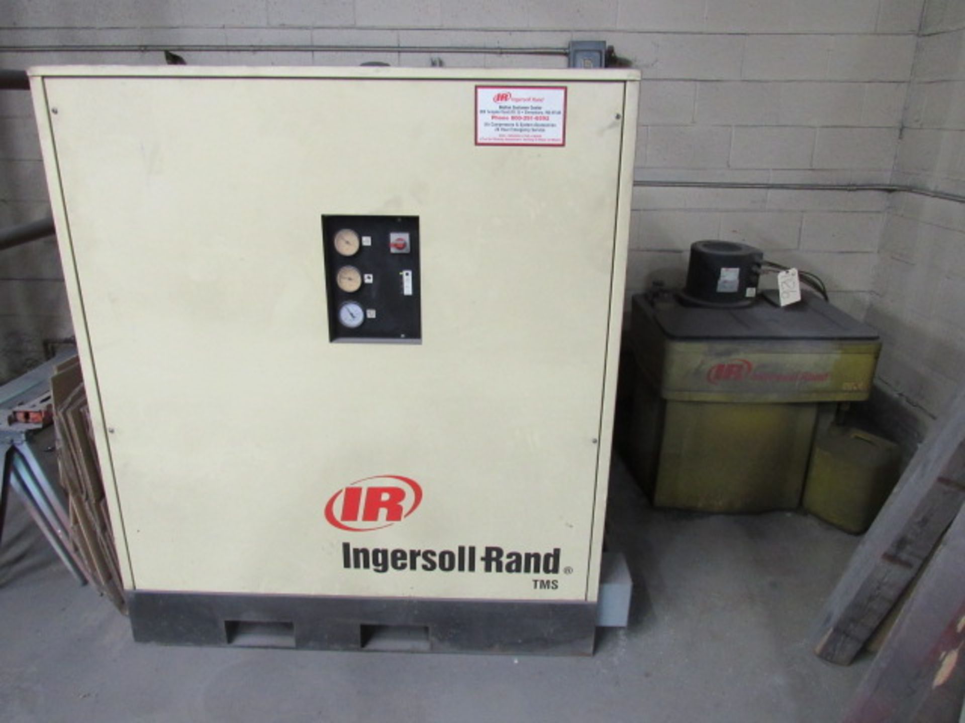 Ingersoll Rand Model TMS0670 Air Dryer