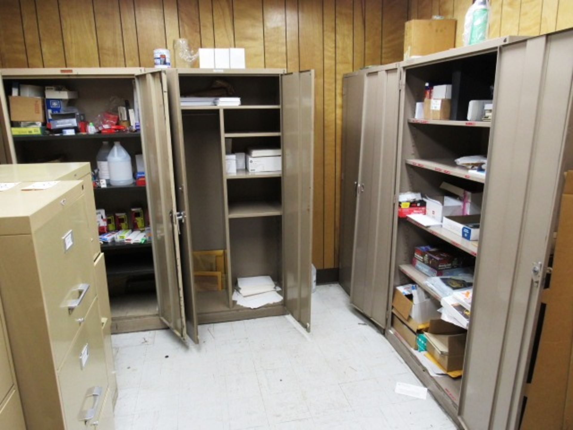(4) Cabinets with Contents