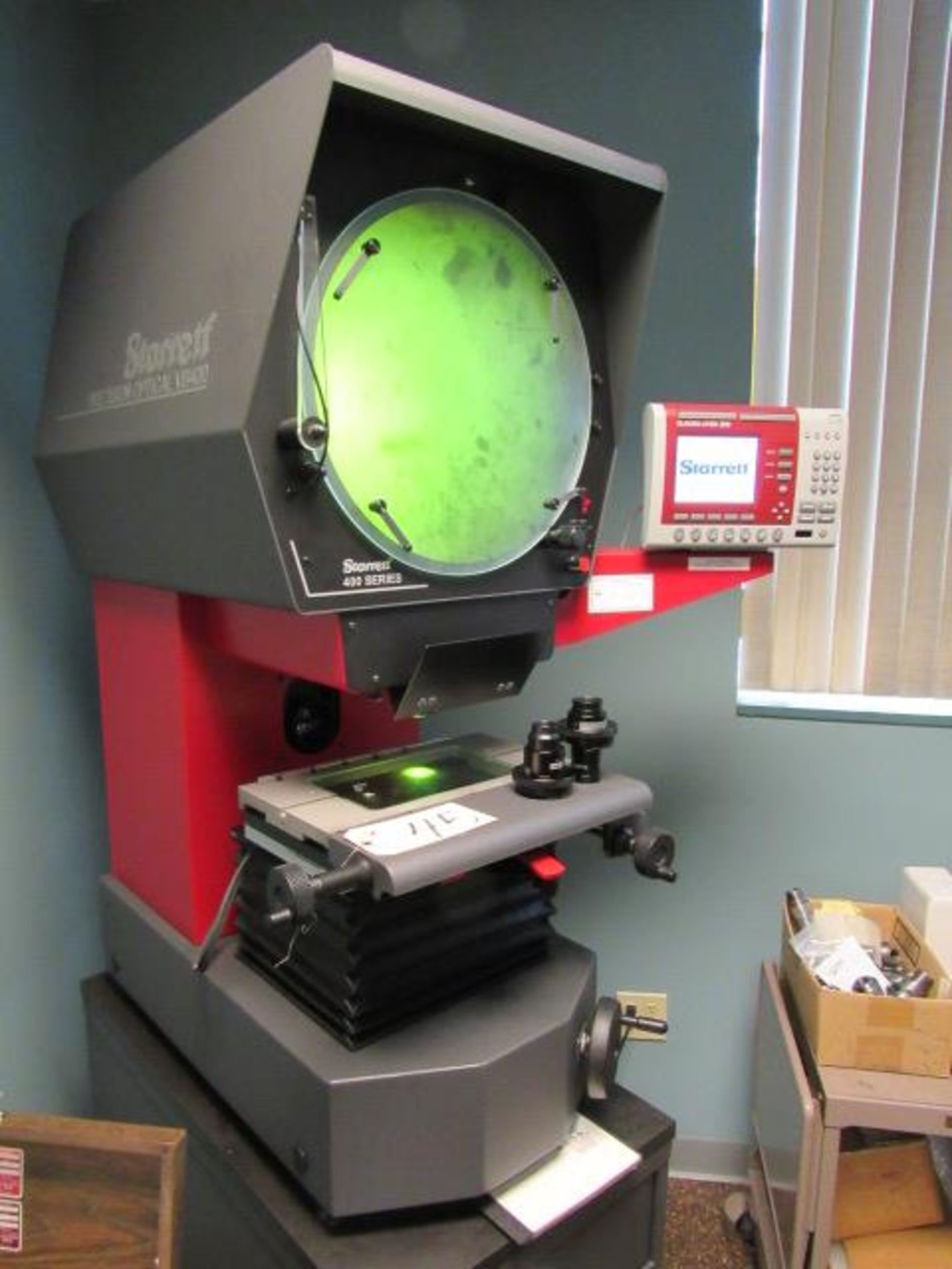 Starrett VB400 16'' Programmable Vertical Optical Comparator - Image 3 of 6