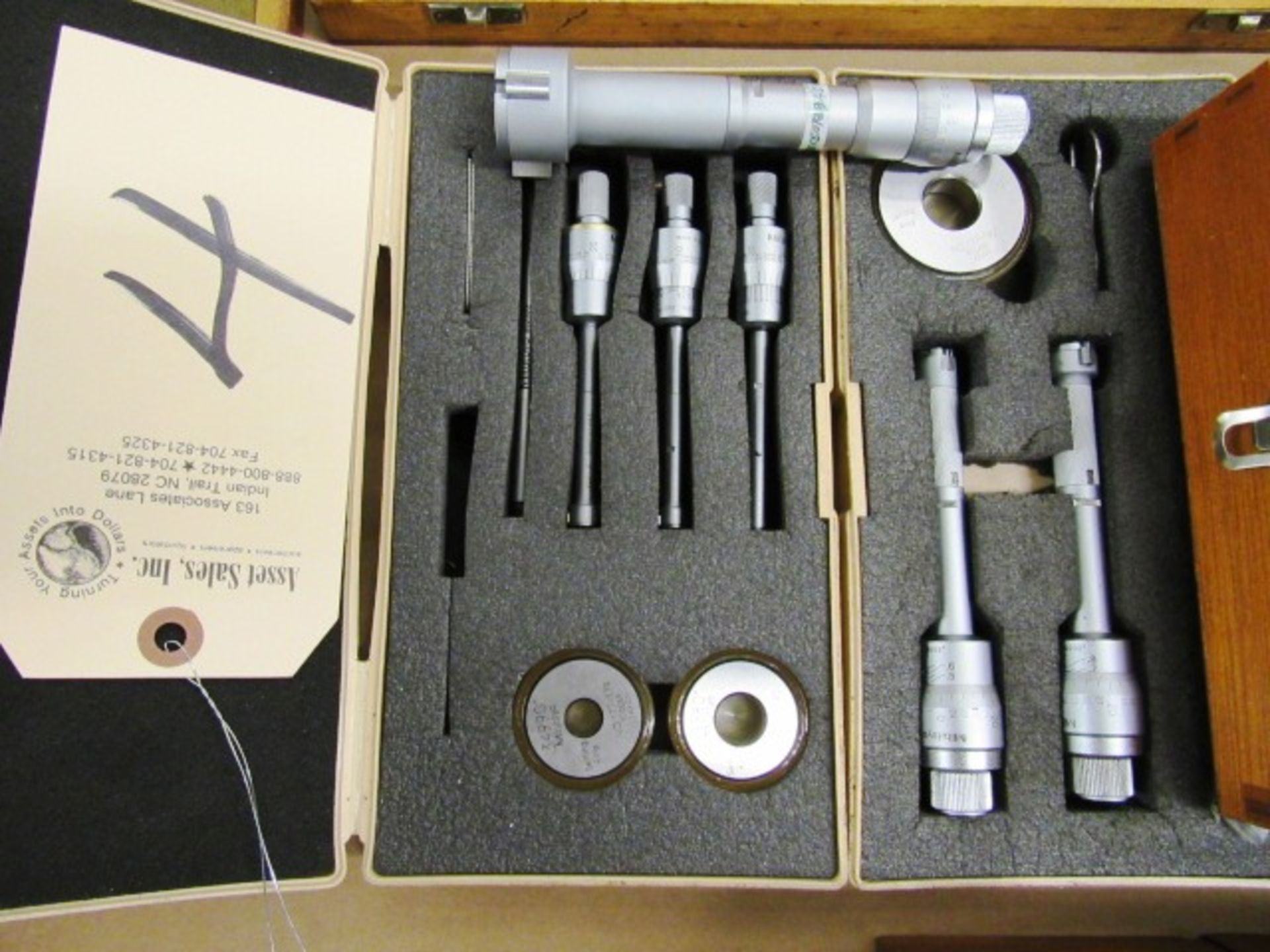 (6) Mitutoyo 0.275'' - 1.6'' Hole Micrometers