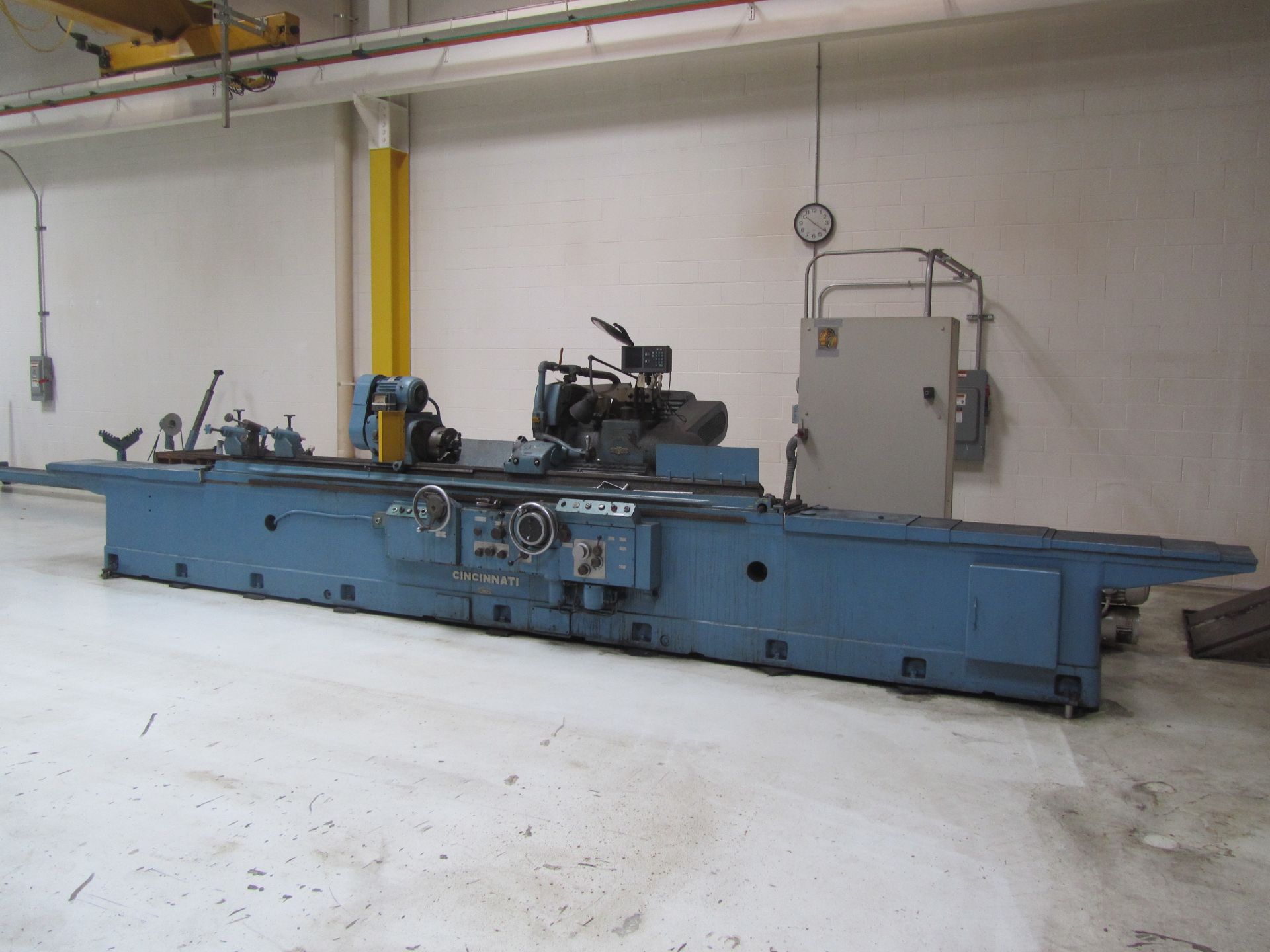 Cincinnati 16'' x 120'' Cylindrical Grinder - Image 5 of 5