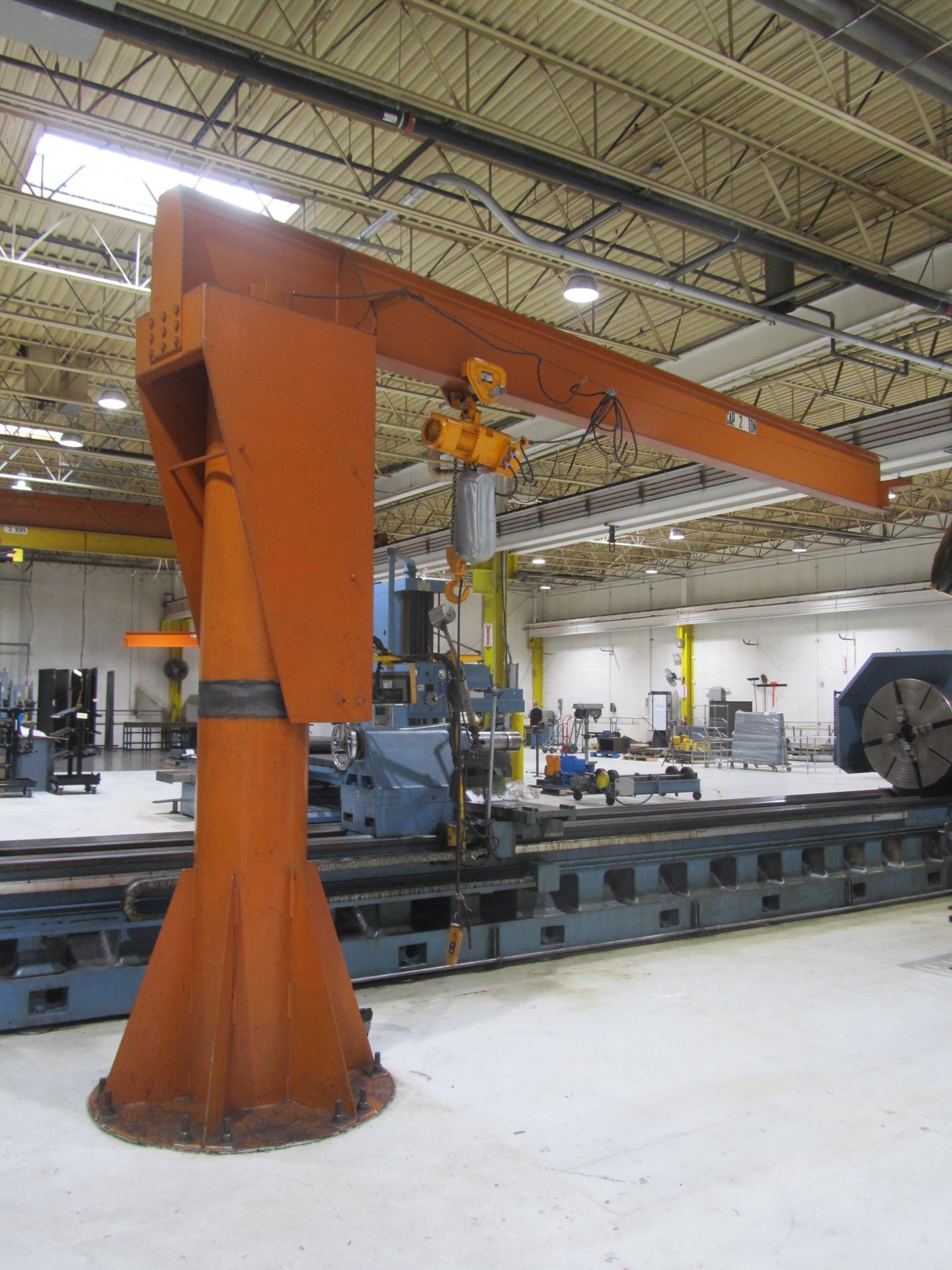 Handling Systems 2 Ton Pedestal Jib Crane with Harrington 2 Ton Hoist