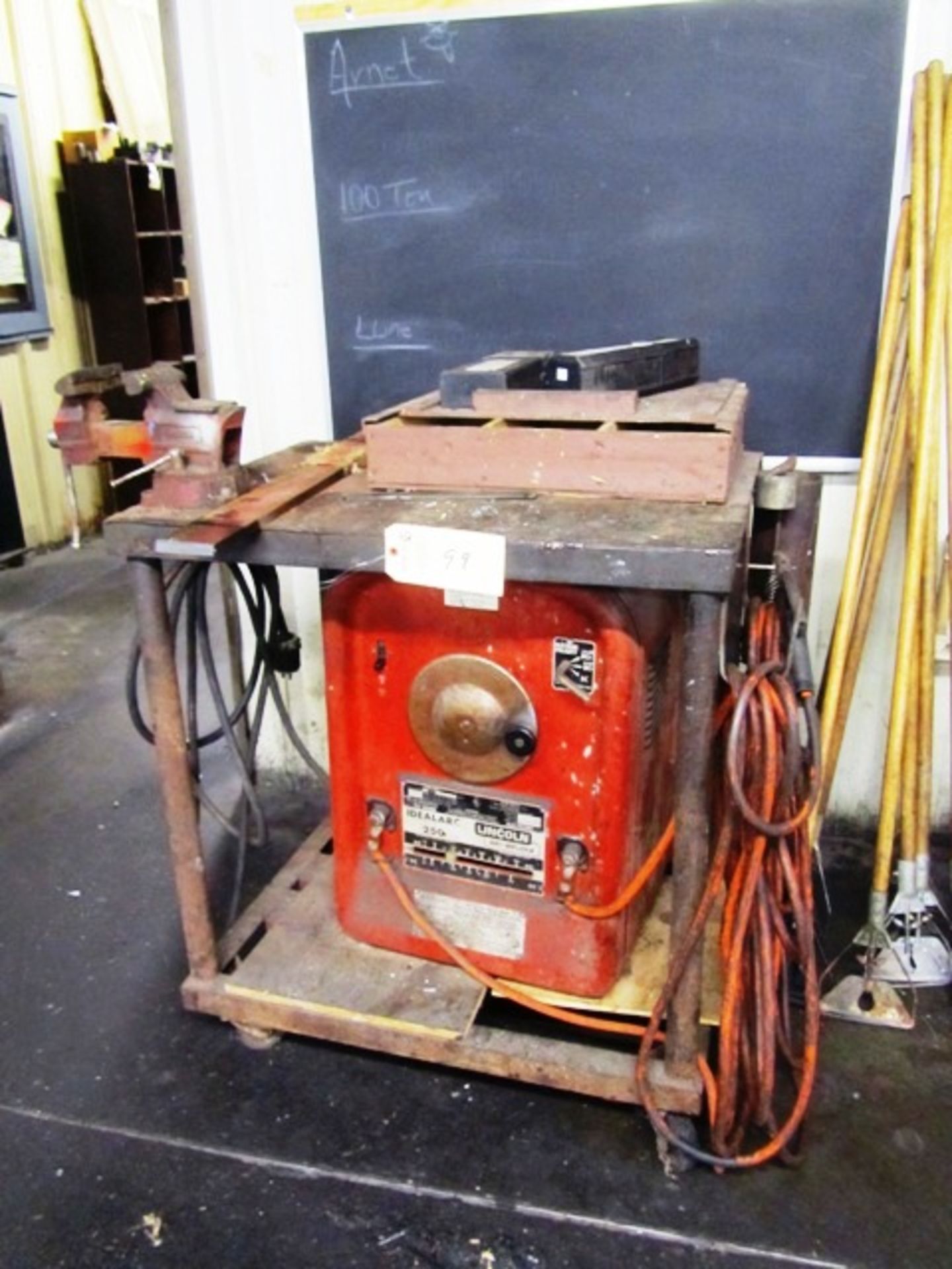 Lincoln Idealarc 250 Arc Welder