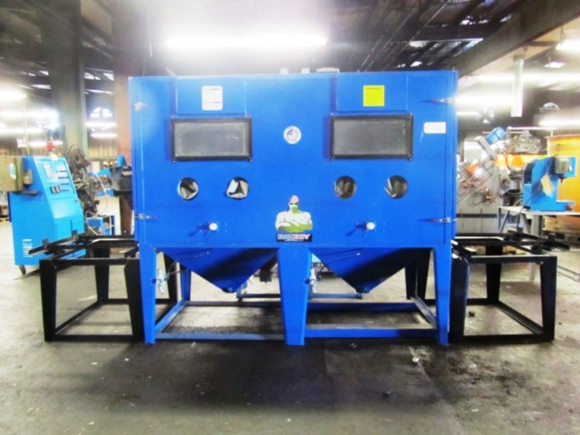 Badboy XLD Dual Side Abrasive Blast Cabinet