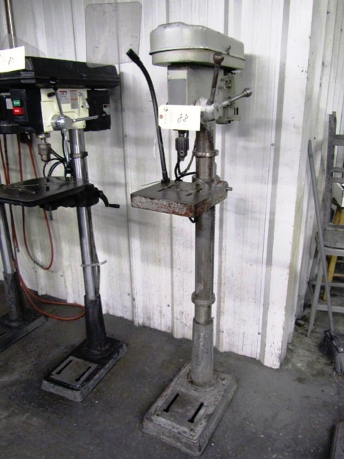 14'' Pedestal Drill Press