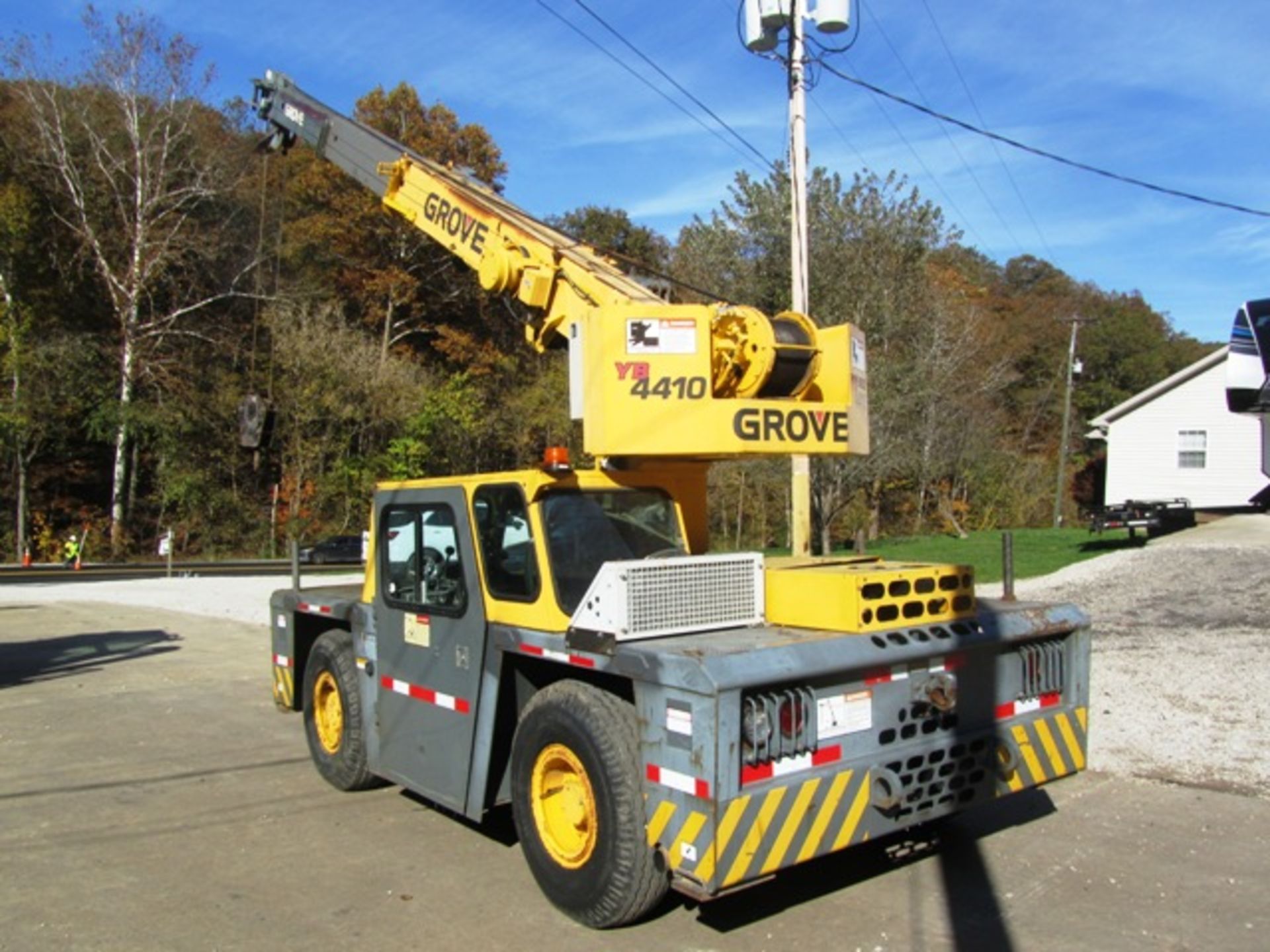 Grove Model YB4410 Carry Deck Boom Truck - Image 2 of 4