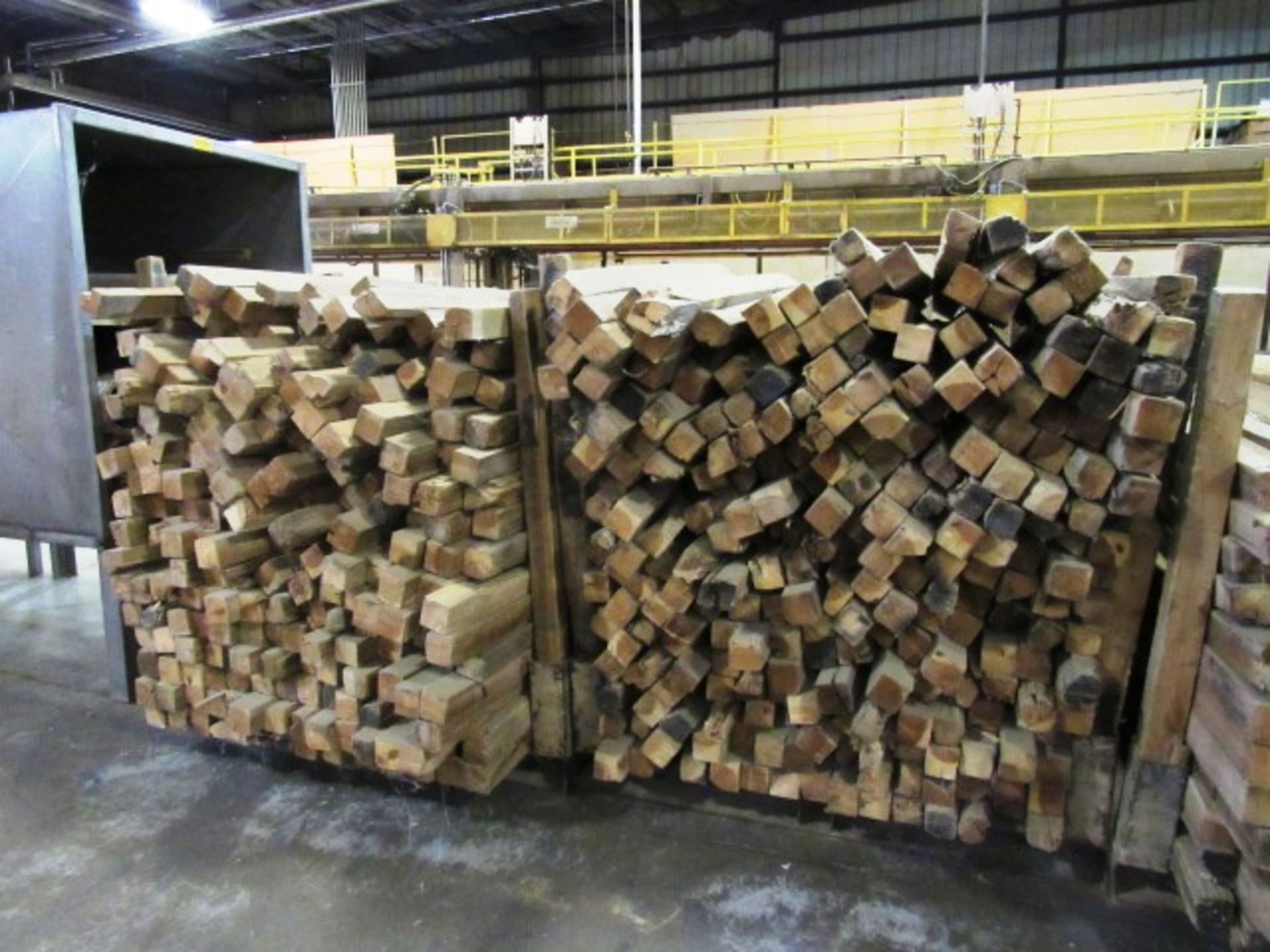 2 Pallets of 4'' x 4'' x 48'' Wood