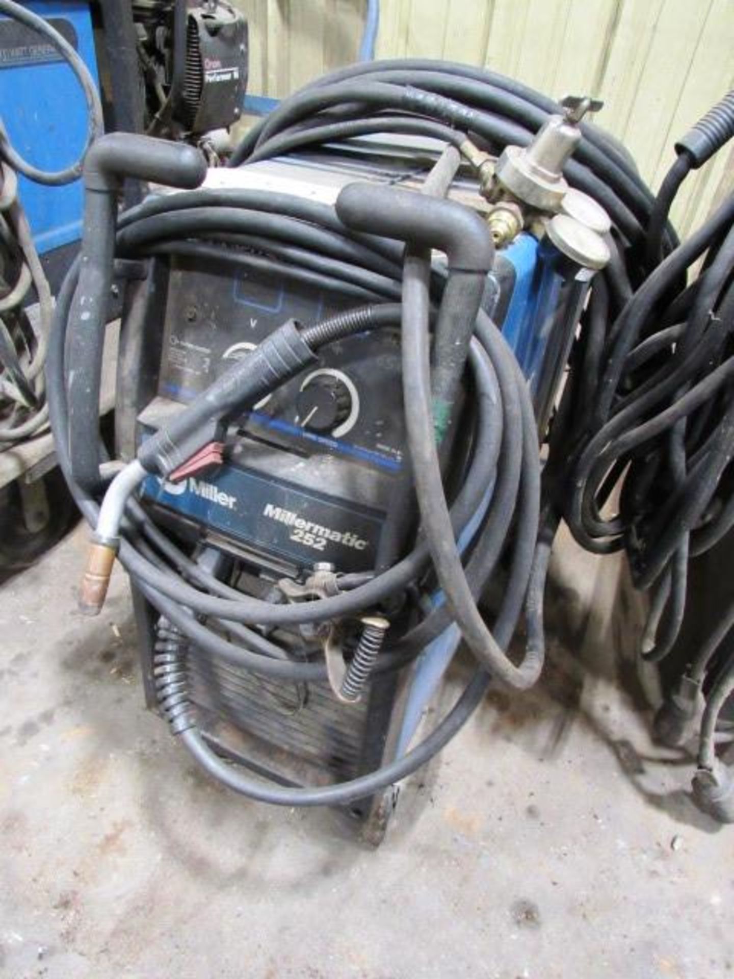 Miller MillerMatic 252 Portable Welder