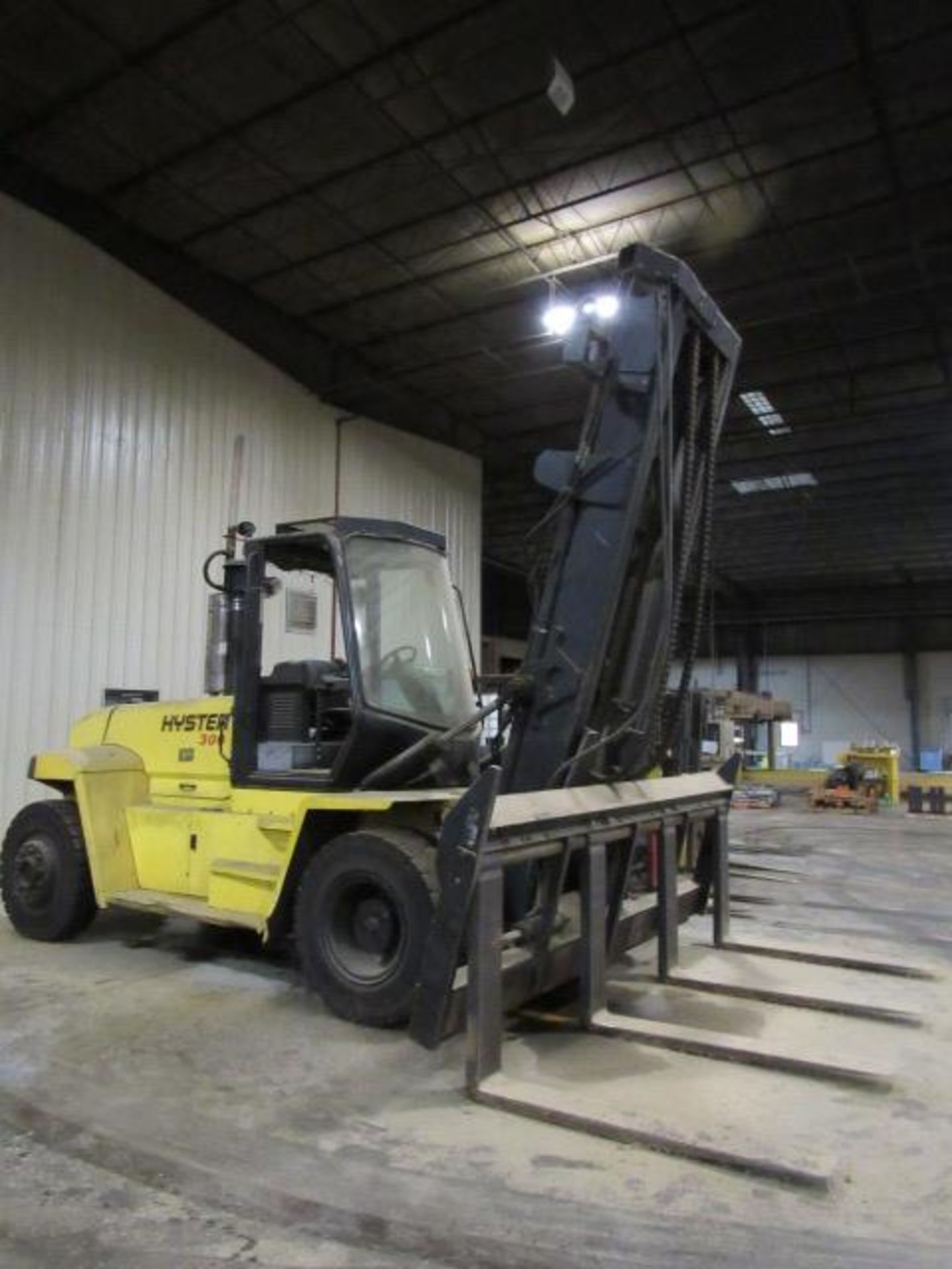 Hyster Model H300D 30,000lb Capacity Diesel Yard Forklift - Image 6 of 13