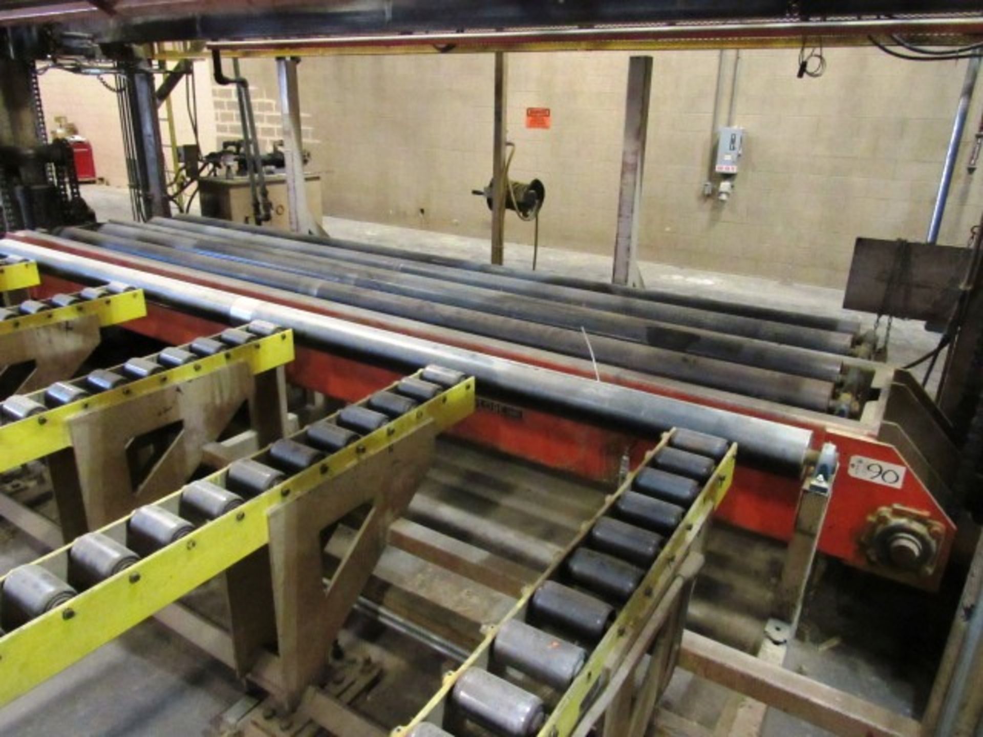 *PKG-LOTS 86,87,88,89,90,91,92,93,94,95,96* Powered Conveyor