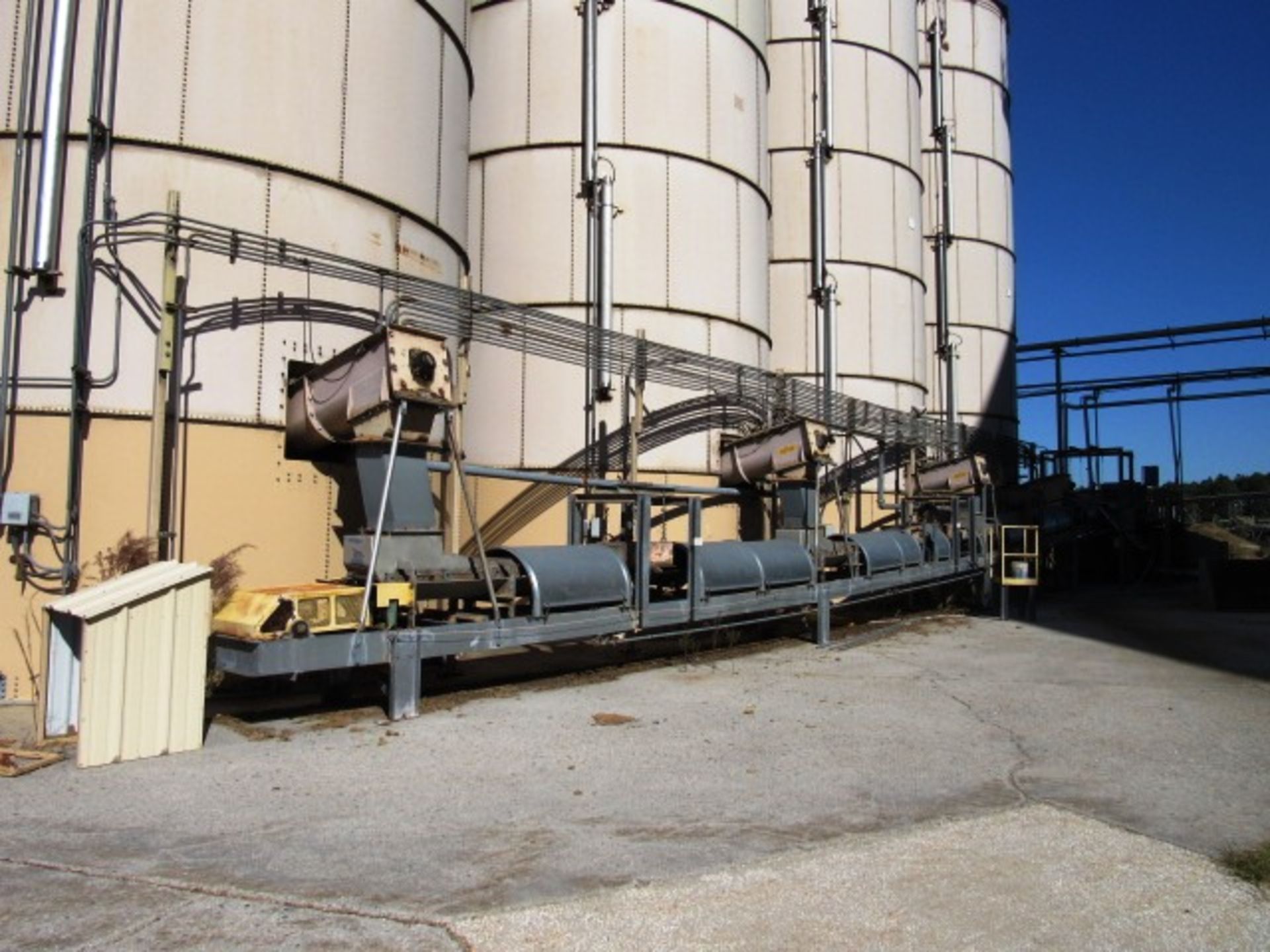 *PKG-LOTS 132,133,134,135,136,137,138,139,140,141* Silo Conveyor Line