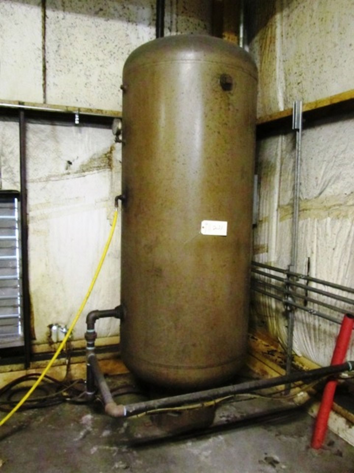 Approx 500 Gallon Air Receiving Tank