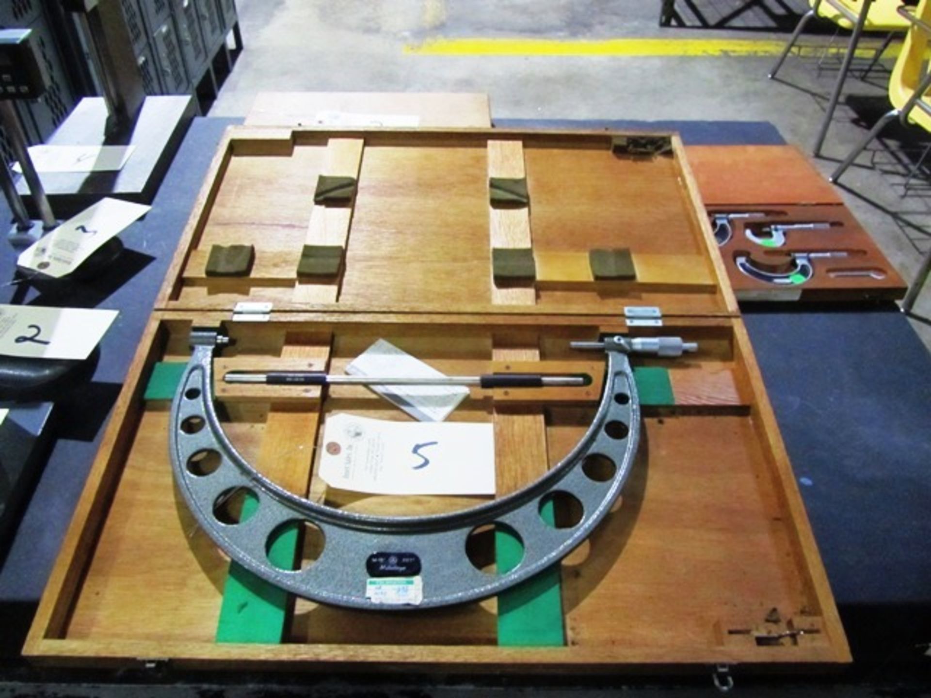 Mitutoyo 14'' - 15'' Standard Micrometer