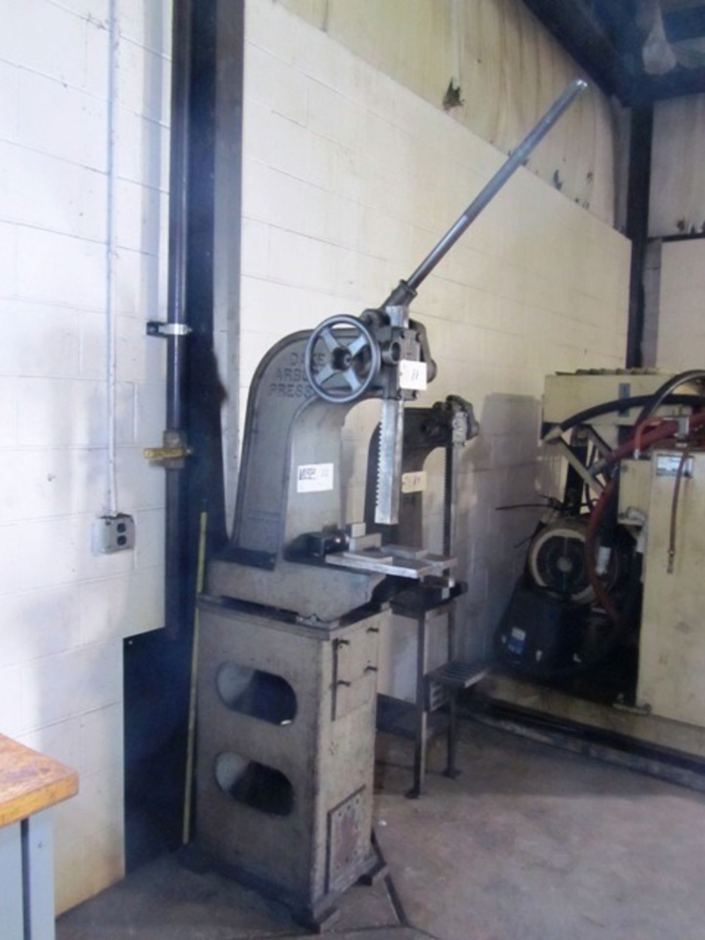 Dake Model 3 Pedestal Arbor Press